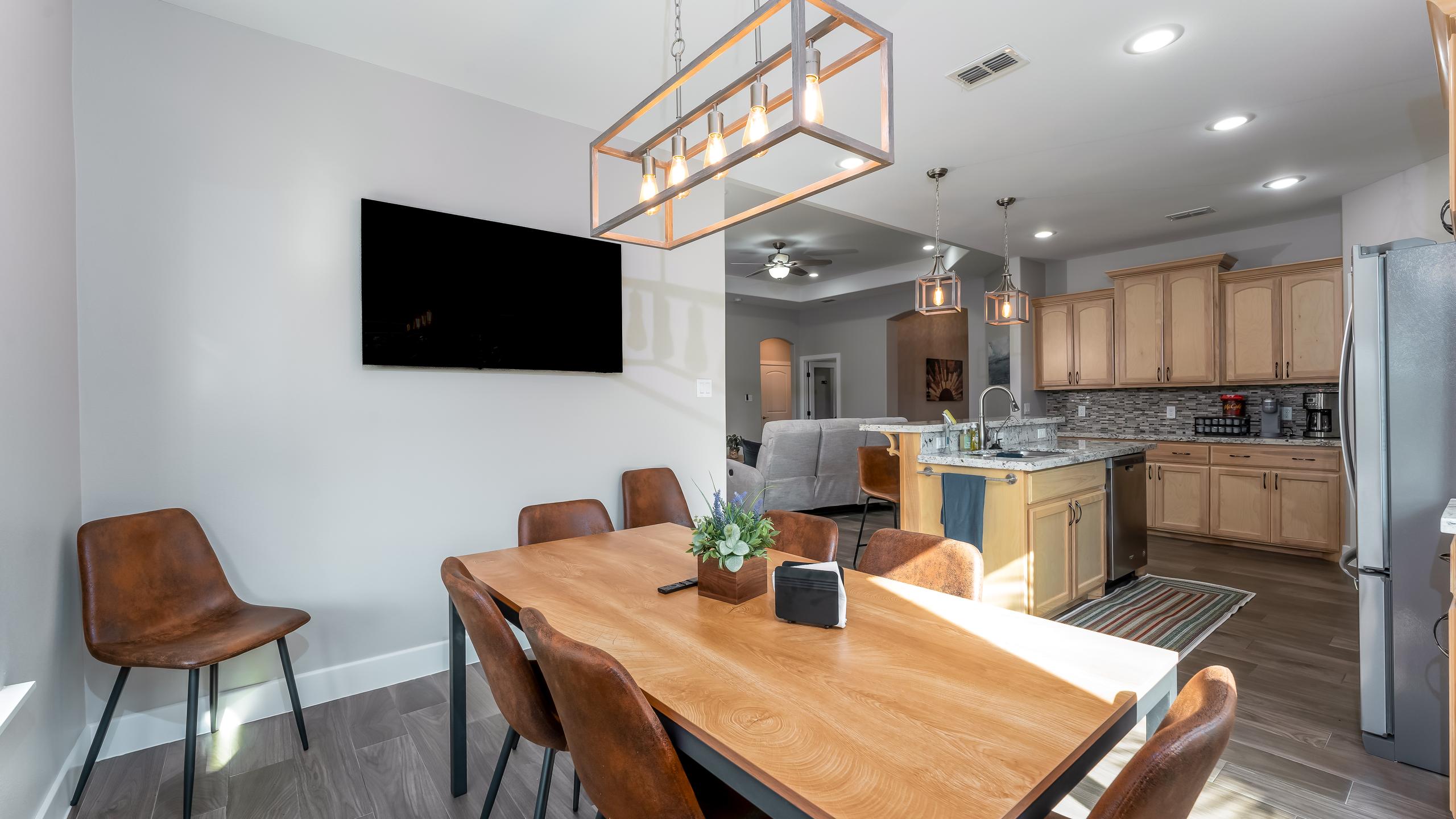 South Padre Golf Community Home with a Backyard Paradise | Photo 14