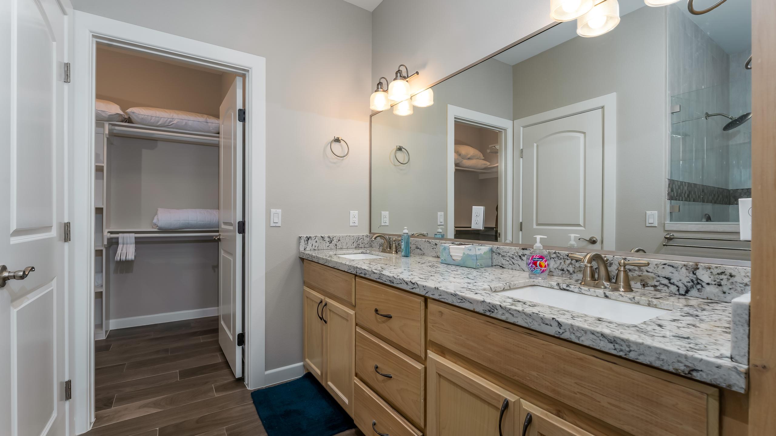 South Padre Golf Community Home with a Backyard Paradise | Photo 2