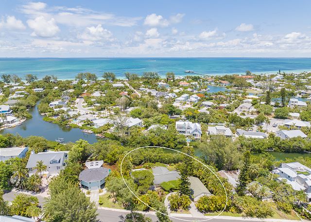 Coconut Cove - Sea Scape Vacation Homes