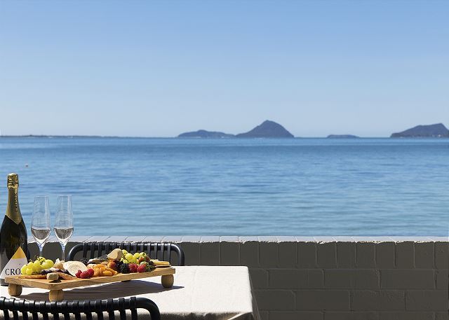 Waterfront Bliss at Soldiers Point