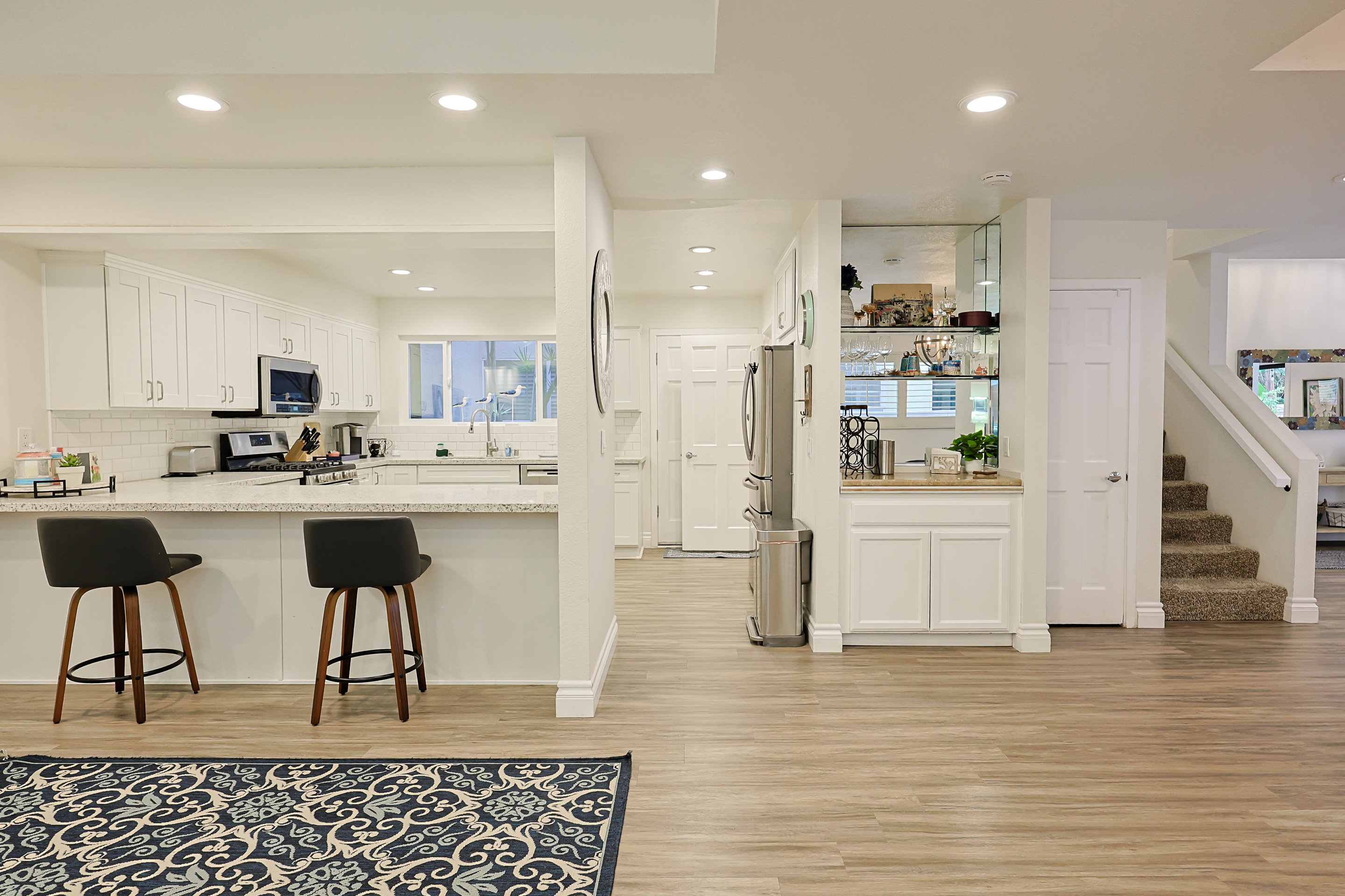 942 D Avenue #A | Photo 12