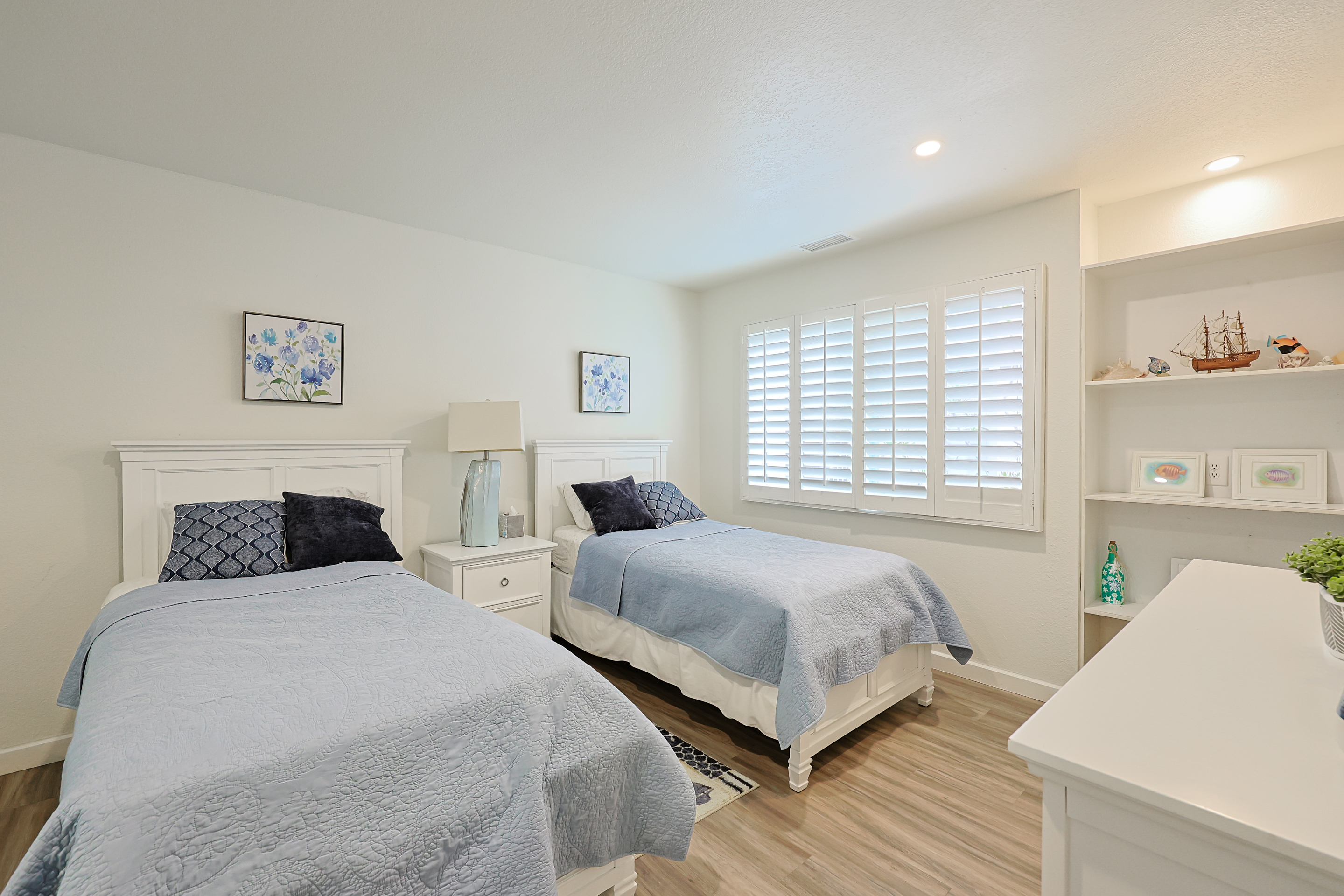 942 D Avenue #A | Photo 19