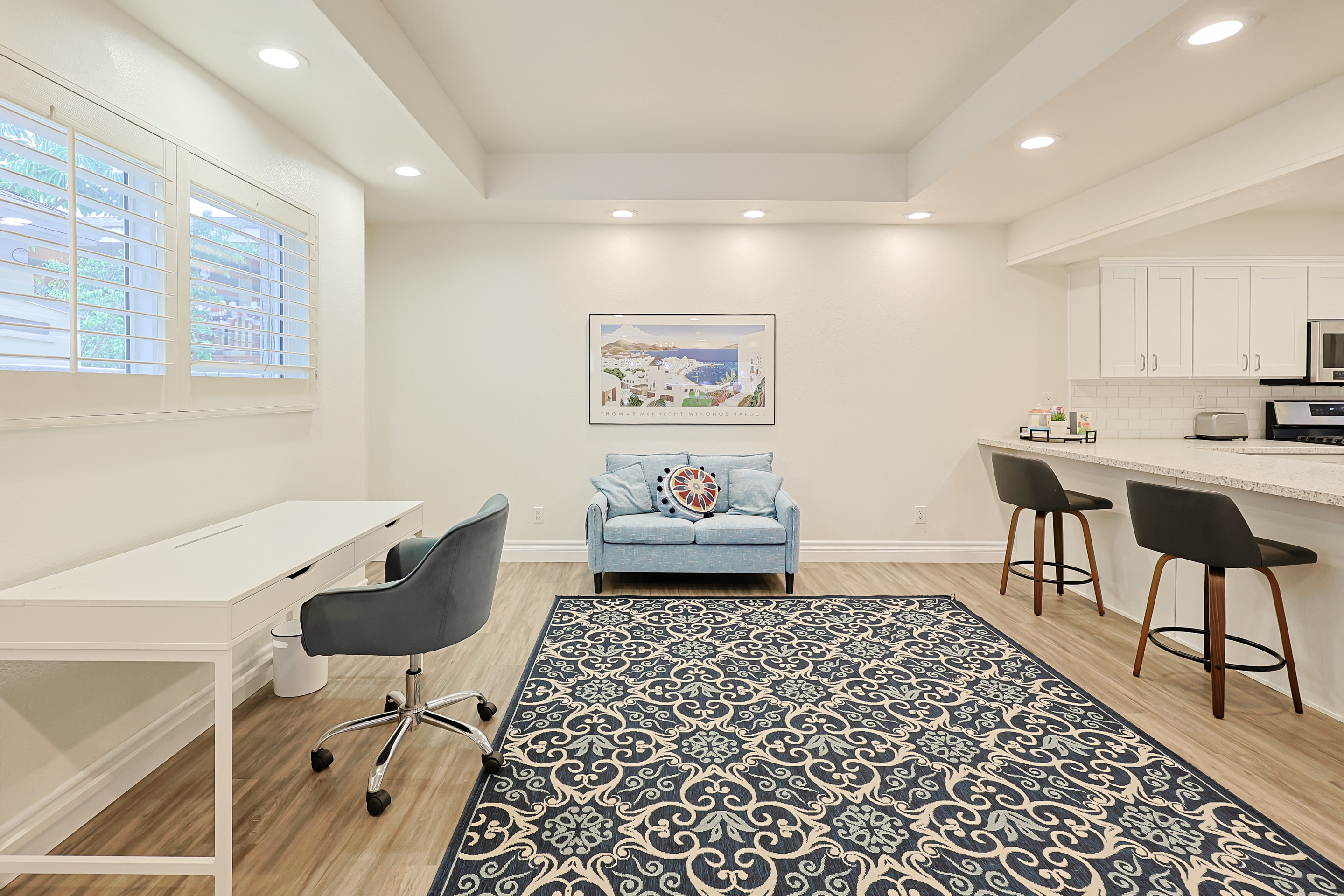 942 D Avenue #A | Photo 9