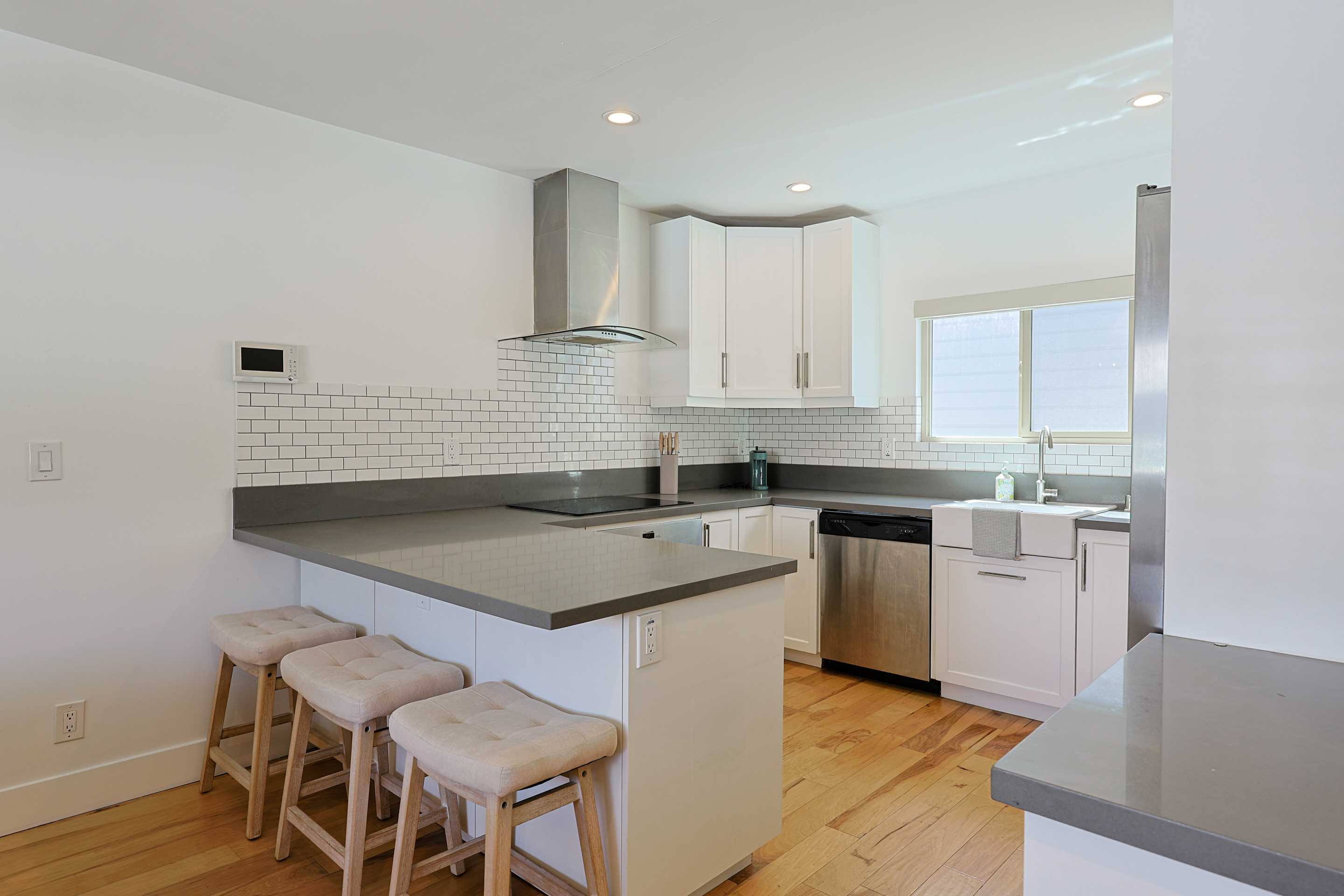 455 Orange Ave Unit C | Photo 8