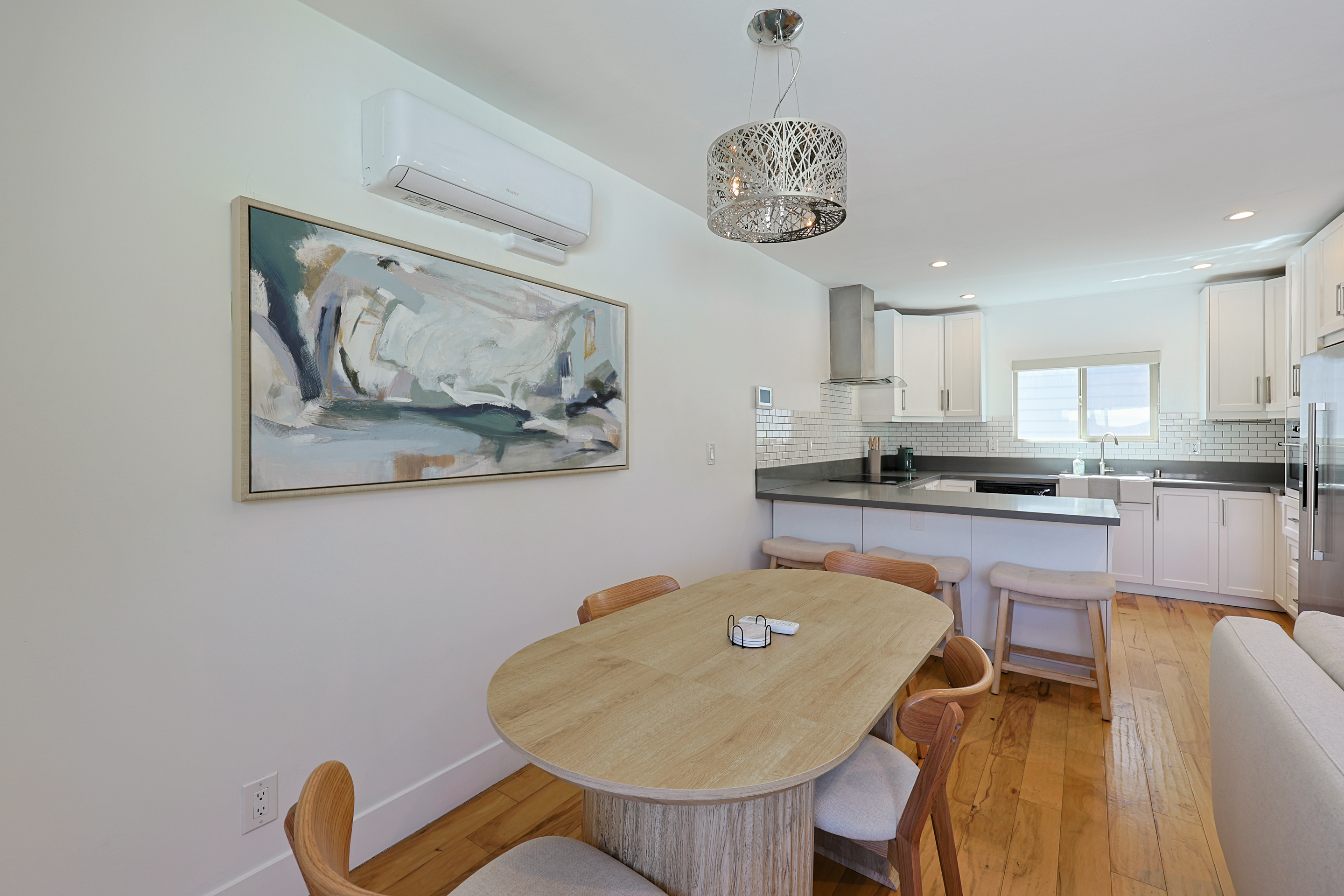 455 Orange Ave Unit C | Photo 7
