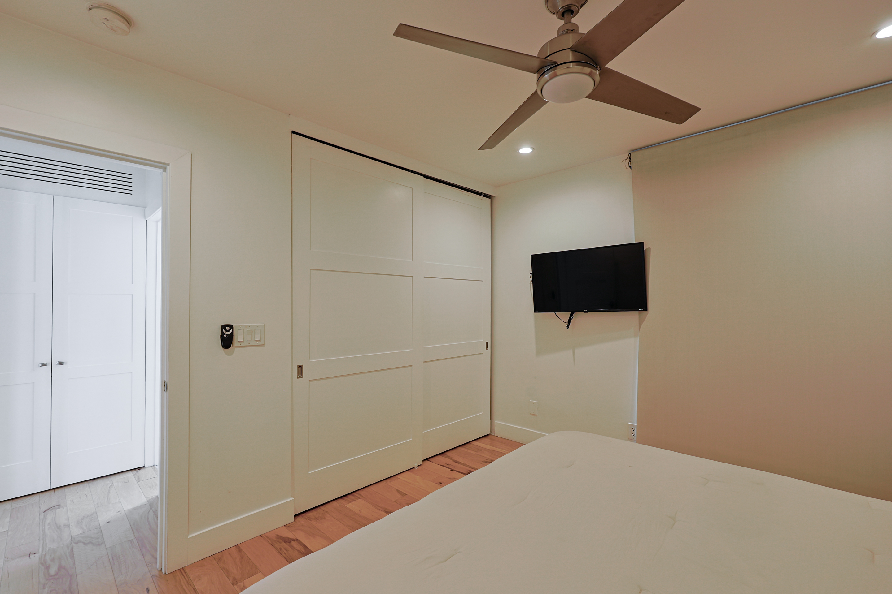 455 Orange Ave Unit C | Photo 15
