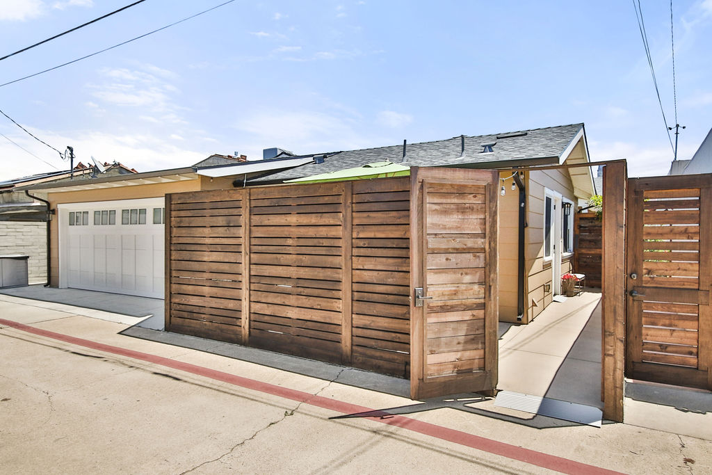 660 J Ave. (Front House) | Photo 32