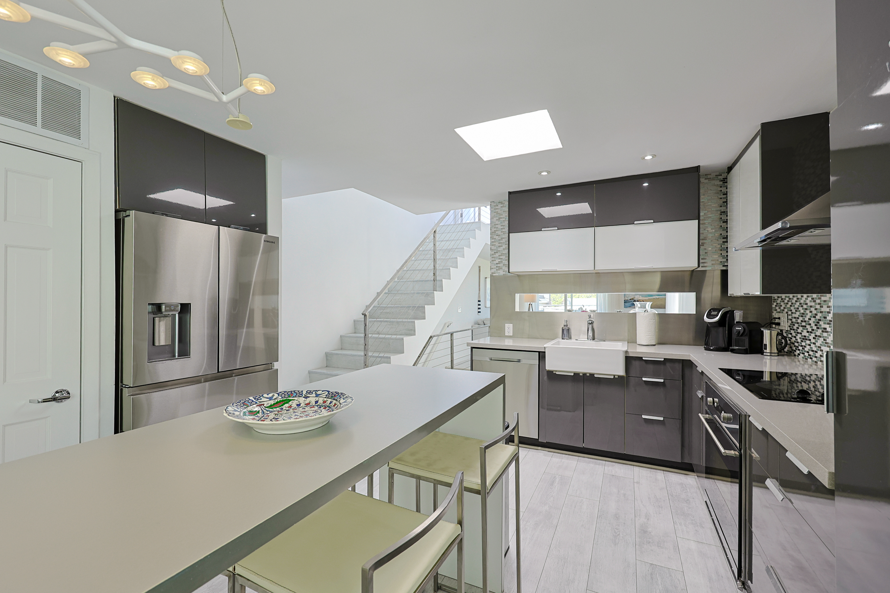 942 D Ave Unit B | Photo 4