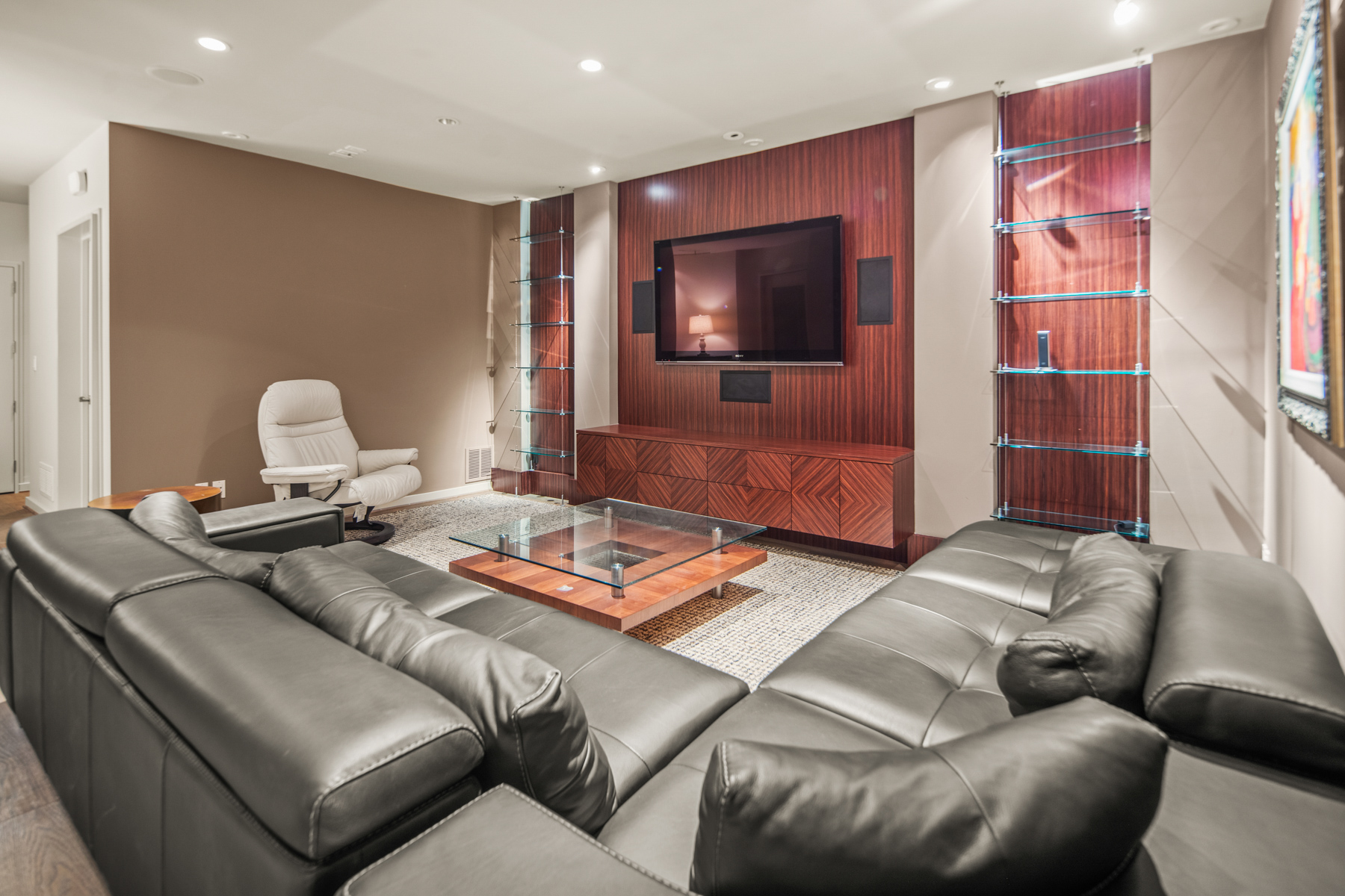 1st floor media room