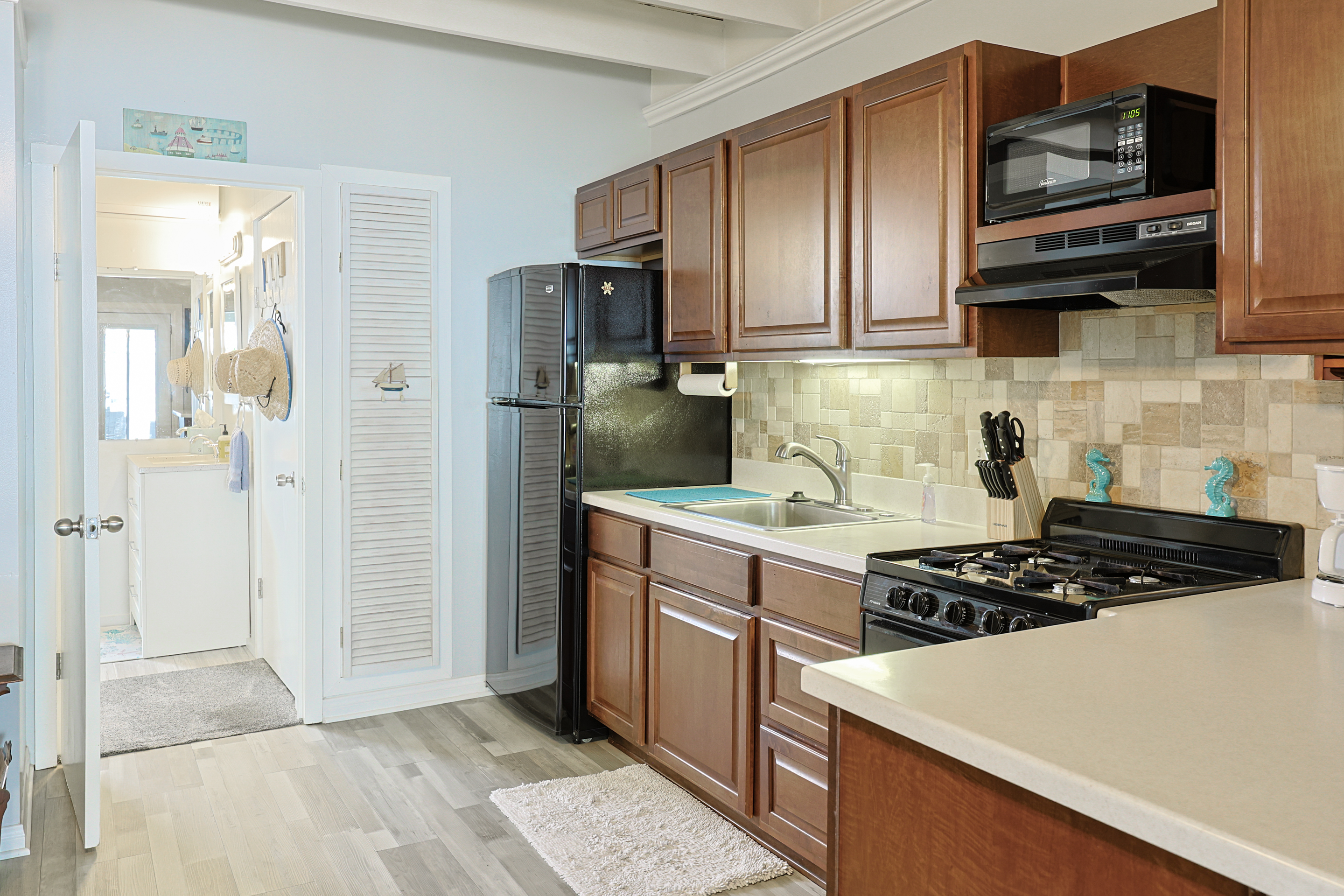 413 J Ave | Photo 11