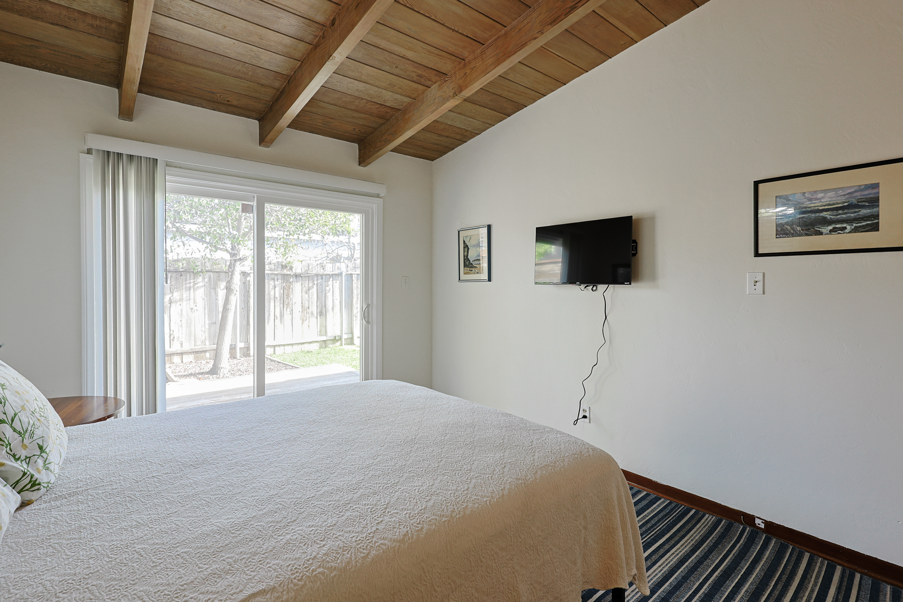 938 A Ave | Photo 14