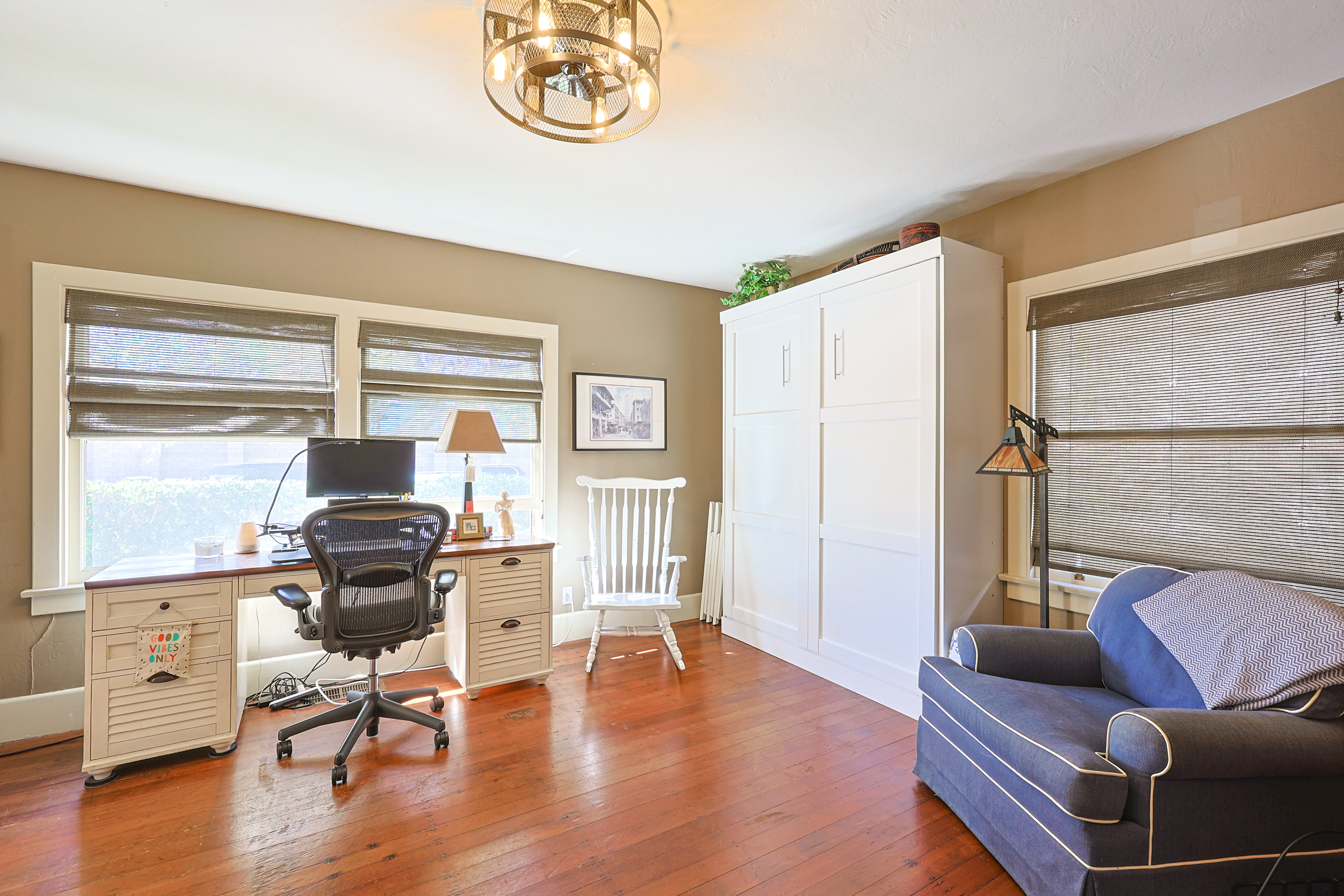 576EAve | Photo 15