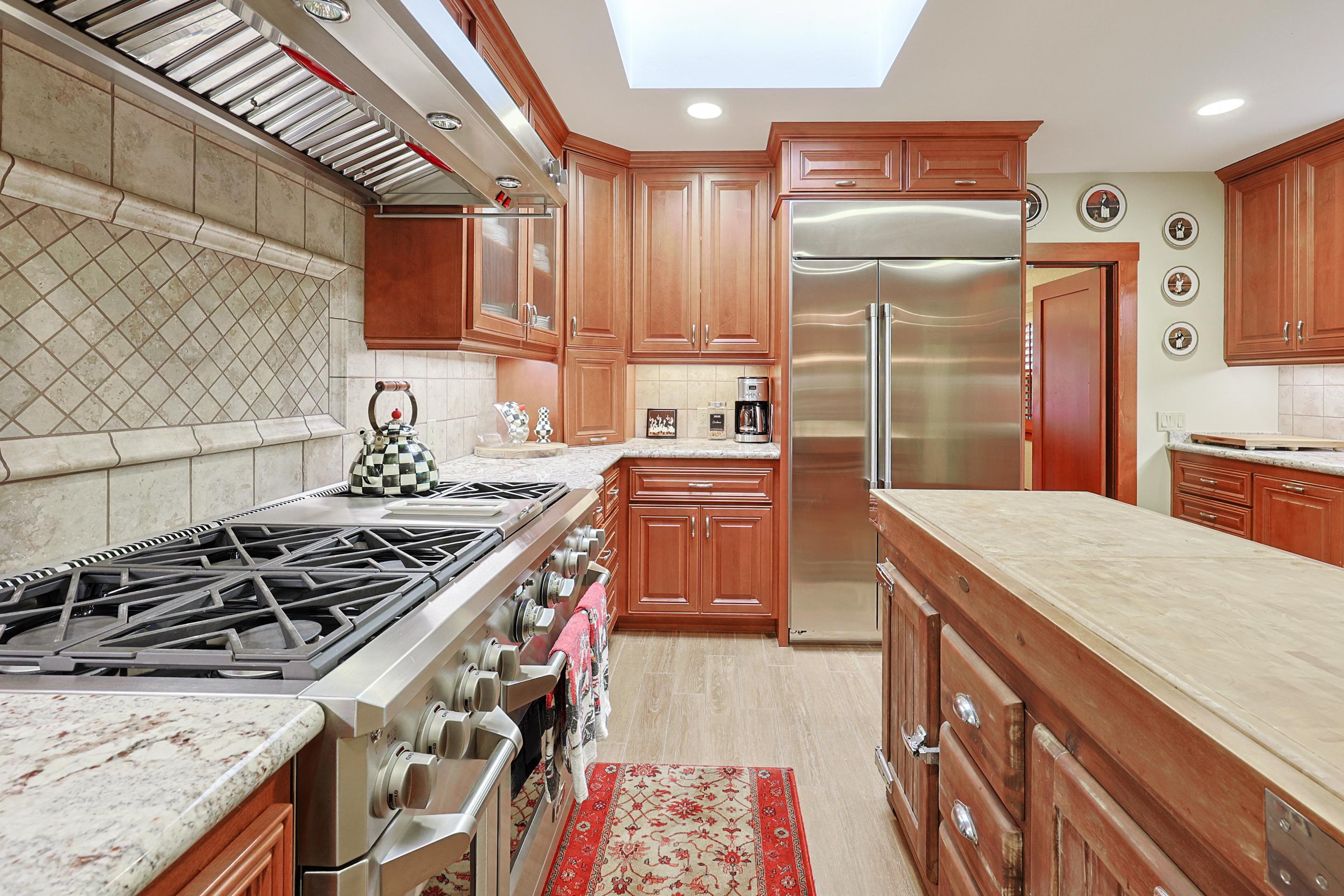 1027EncinoRow | Photo 8