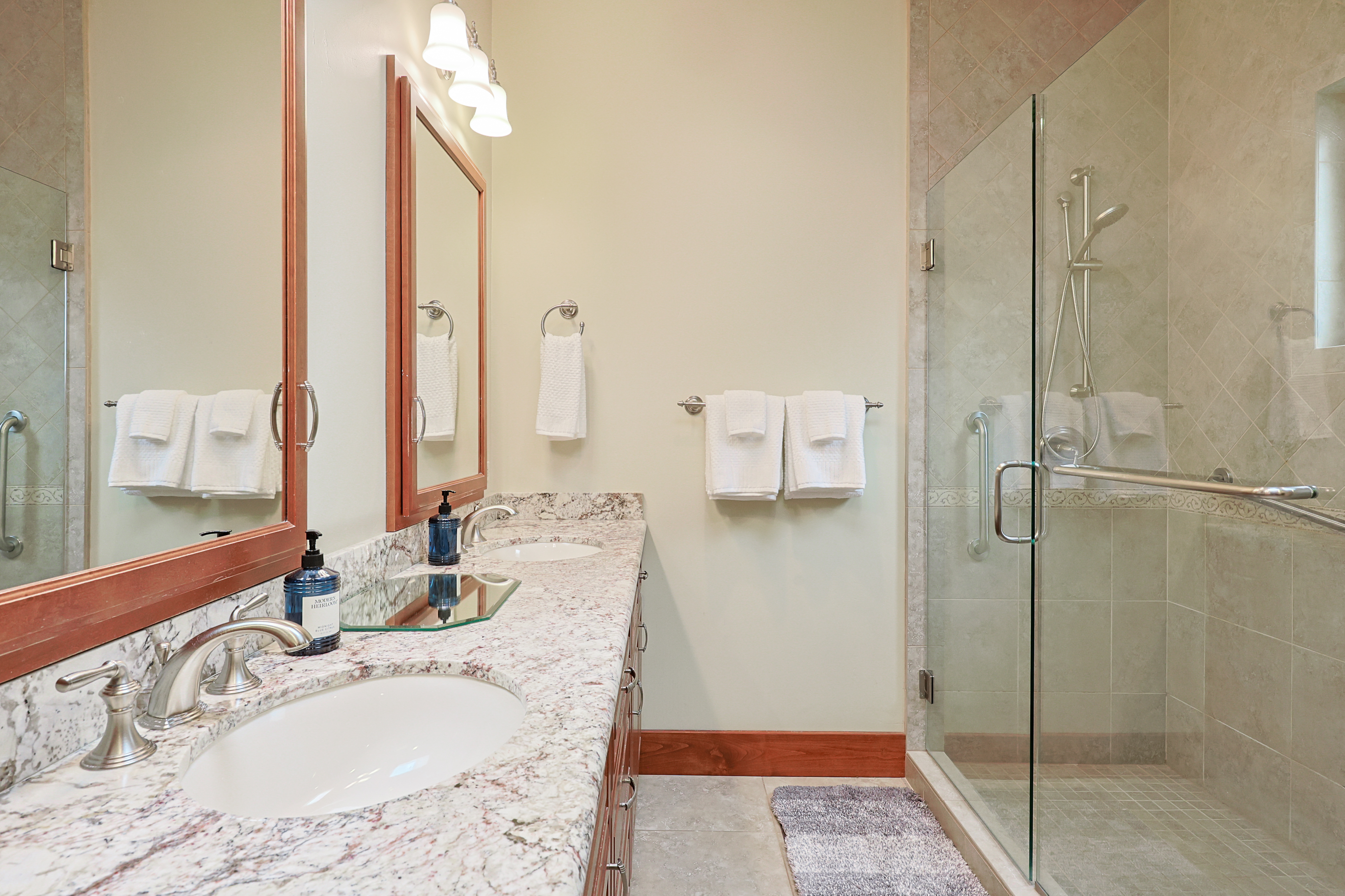 1027EncinoRow | Photo 28