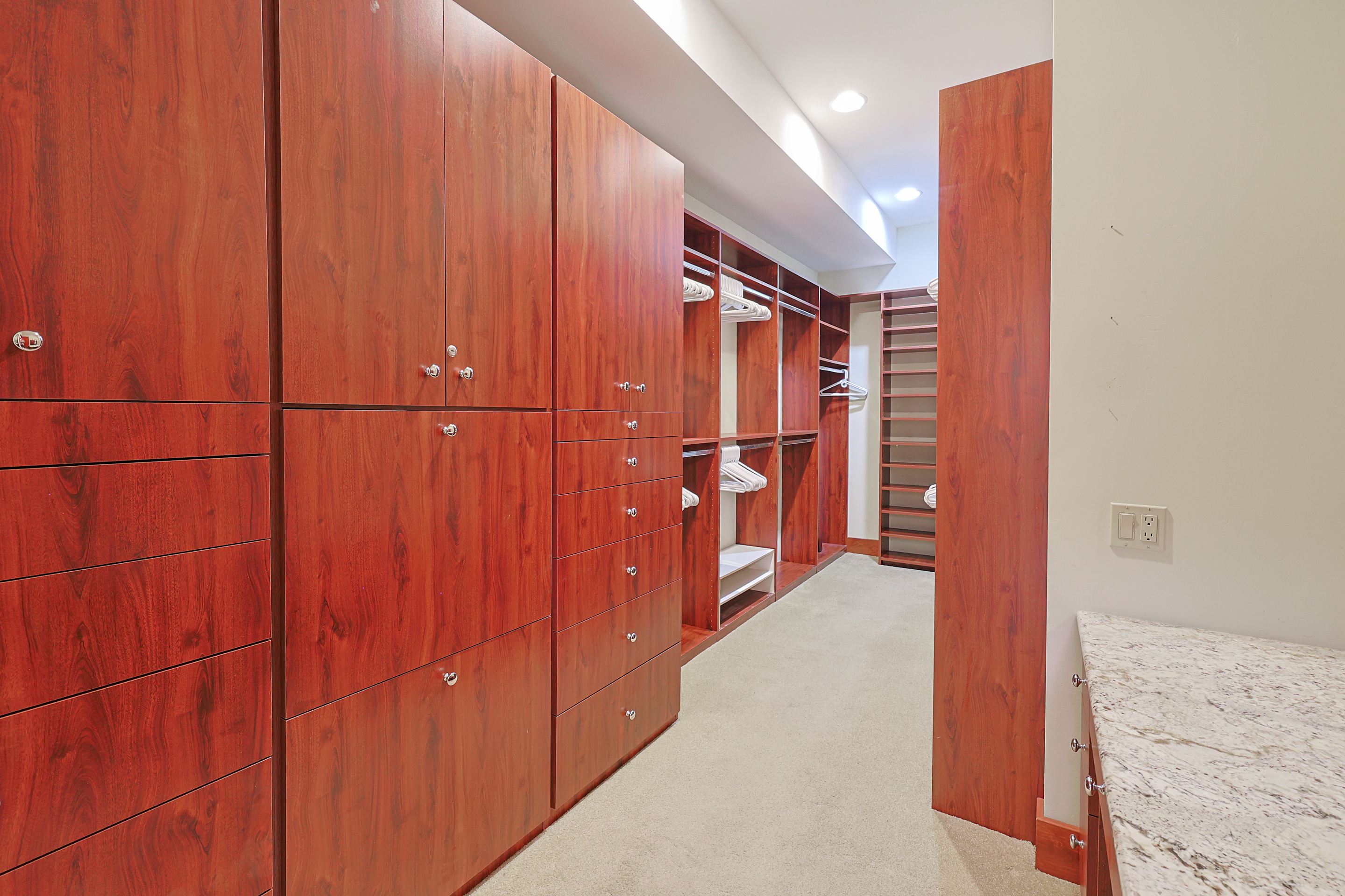 1027EncinoRow | Photo 32