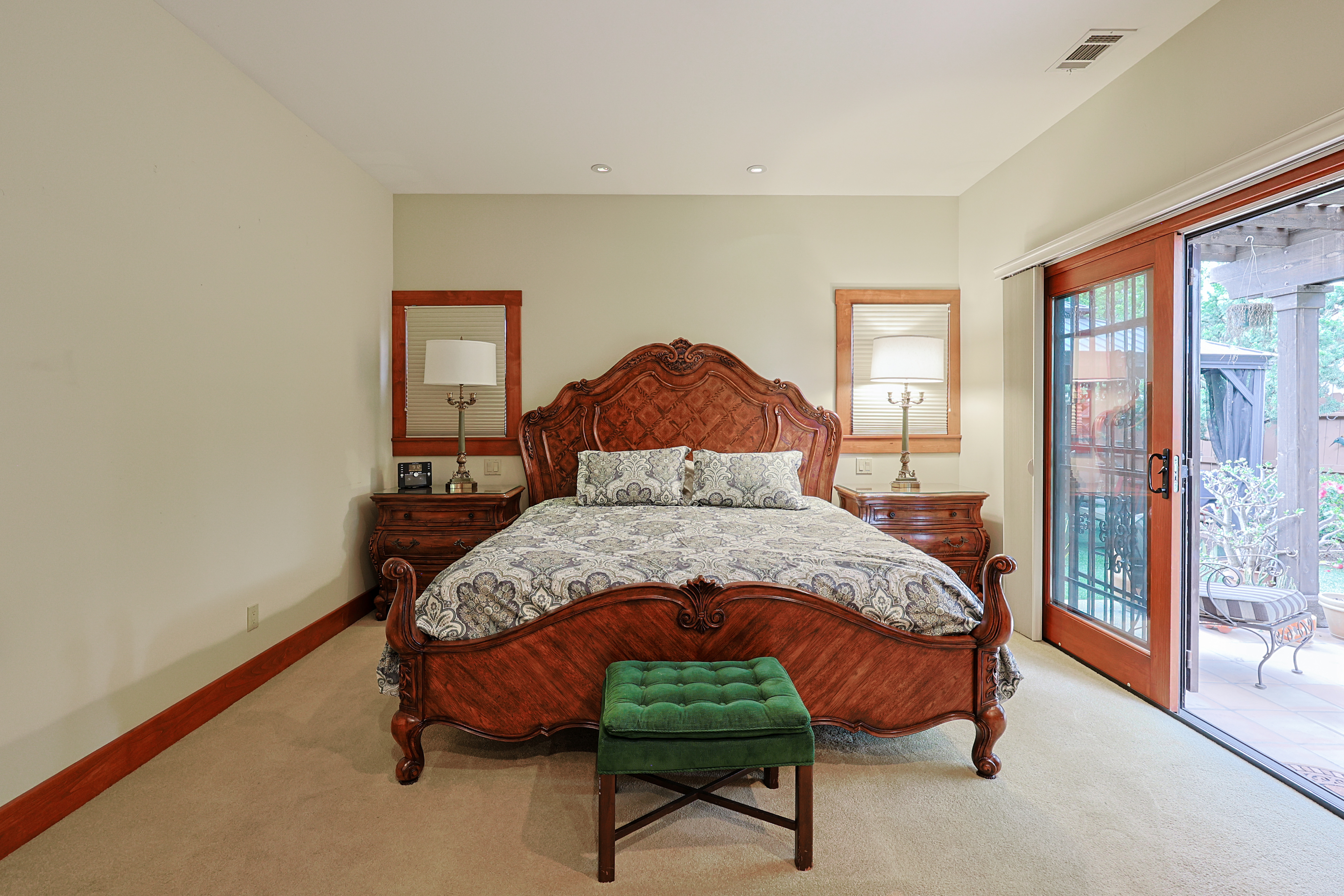 1027EncinoRow | Photo 24