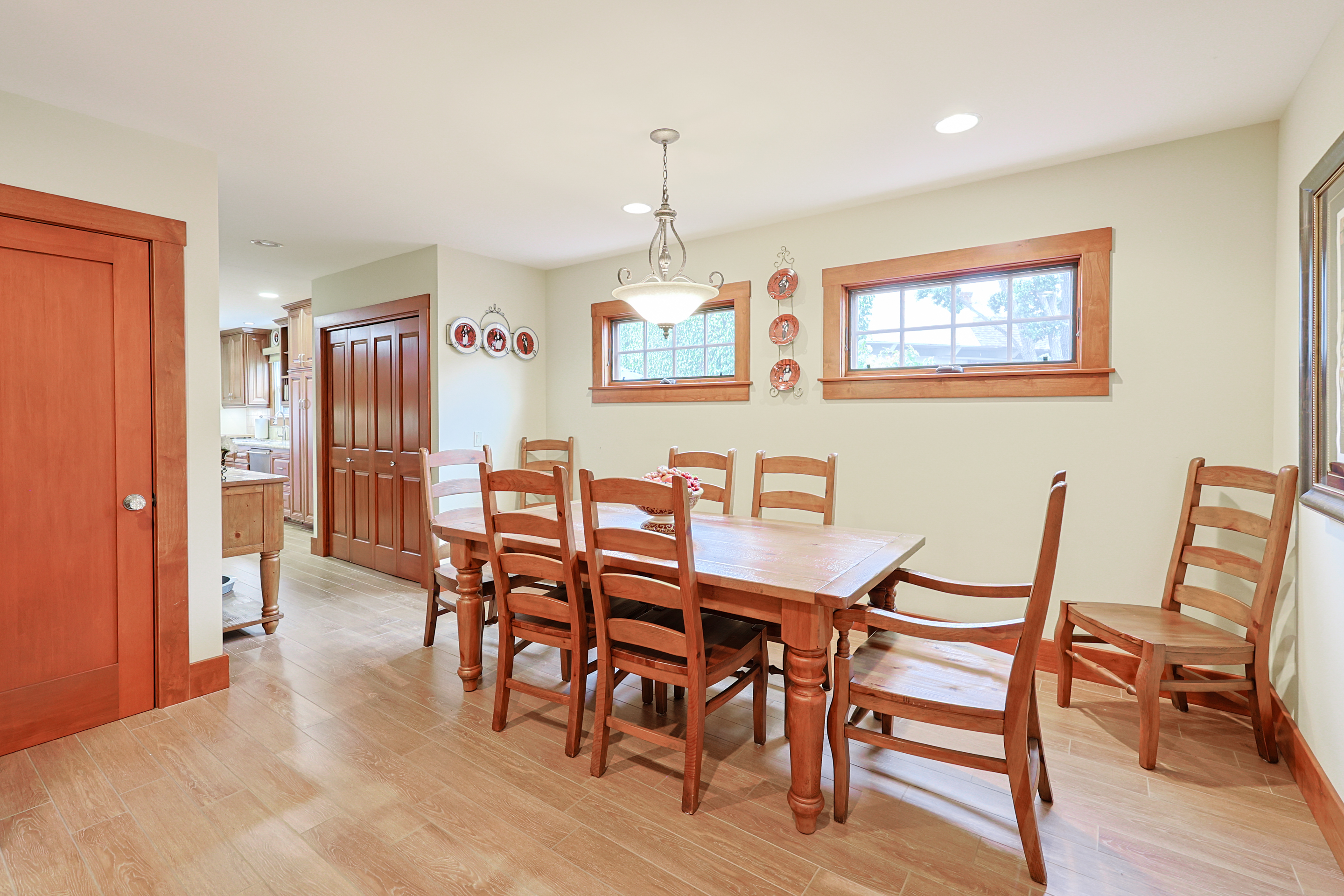 1027EncinoRow | Photo 11