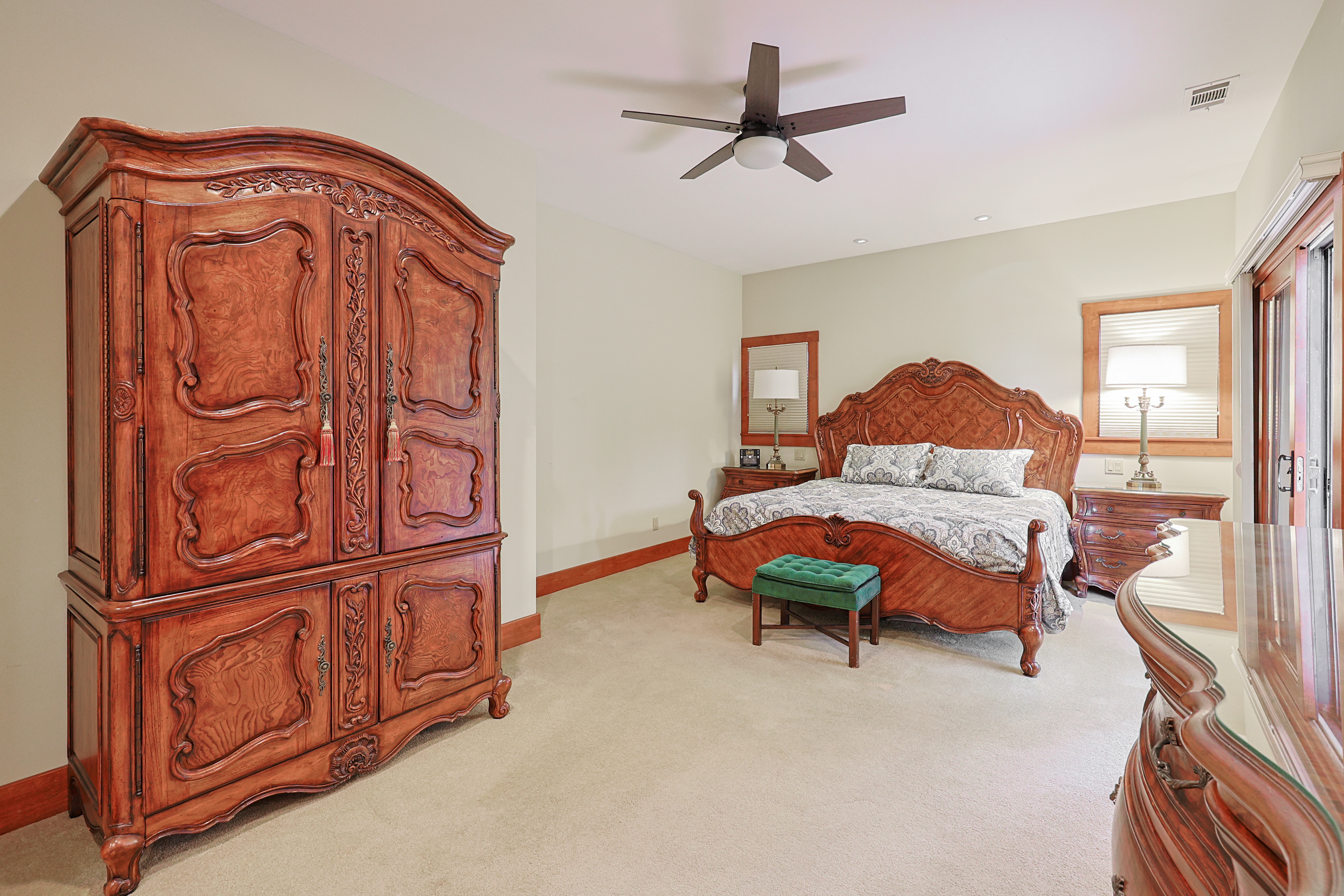 1027EncinoRow | Photo 26