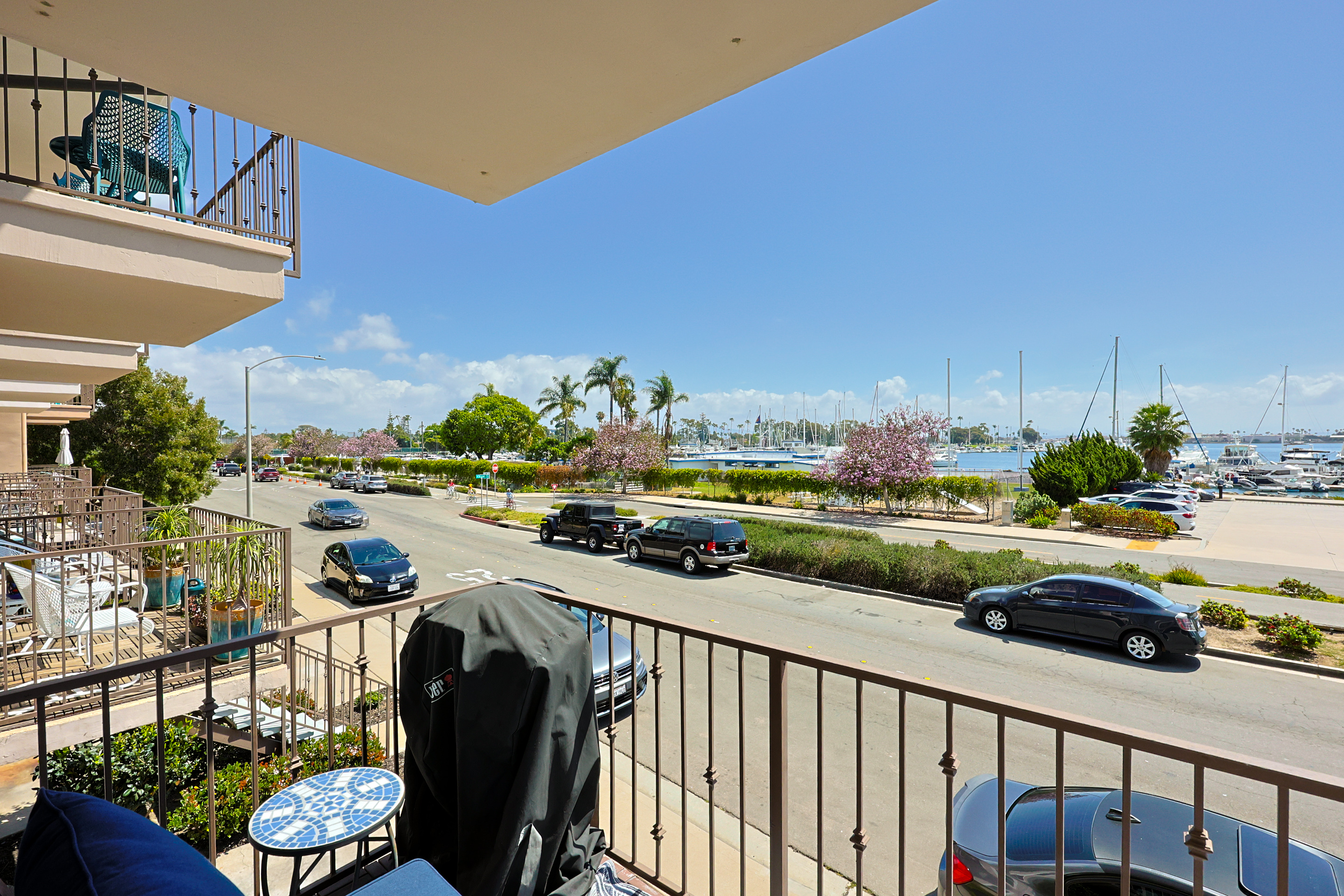 1612 Pomona, Coronado