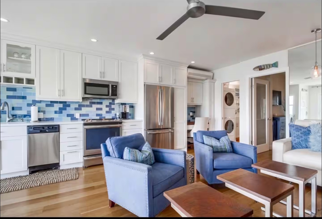 1612Pomona | Photo 2