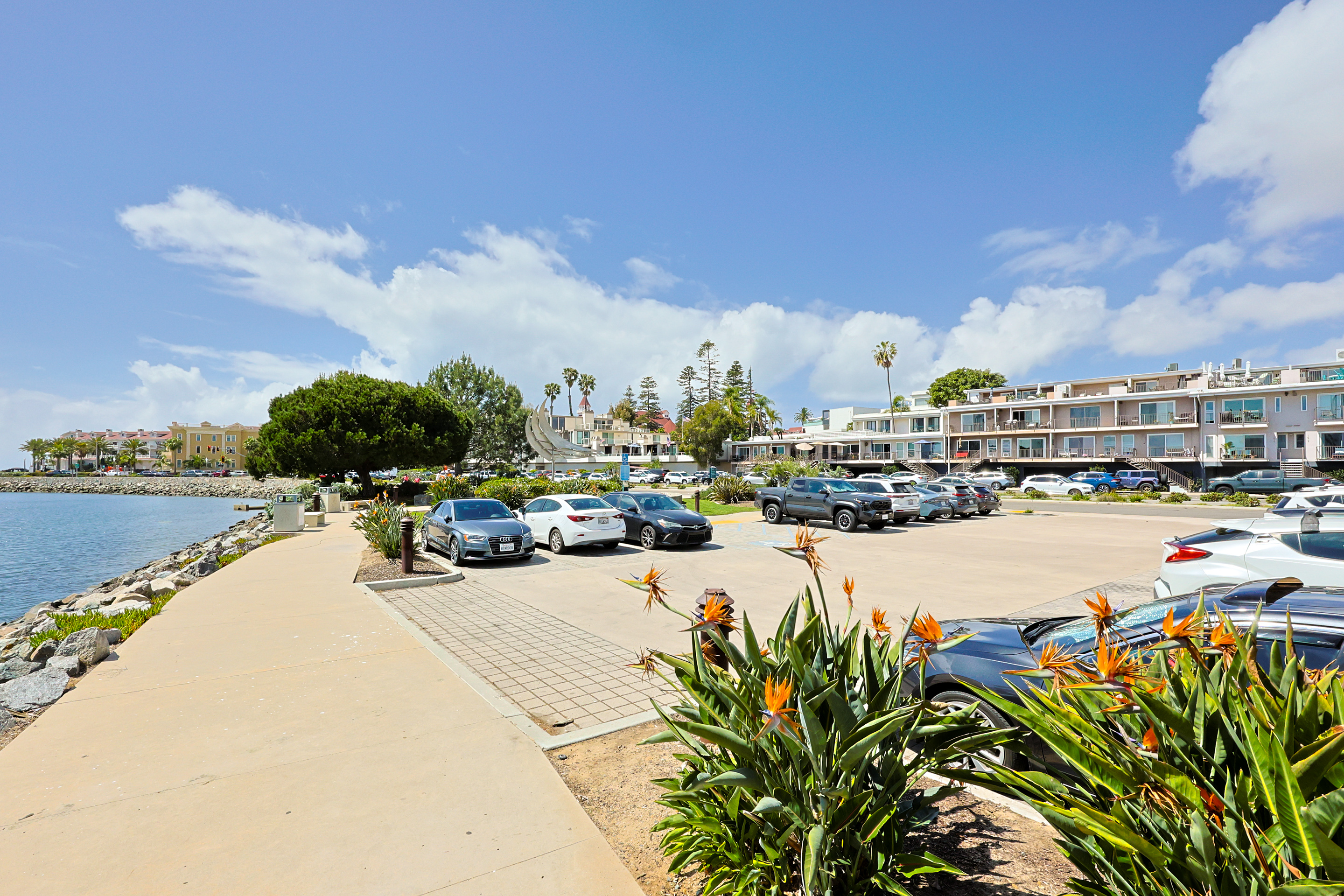 1612 Pomona, Coronado | Photo 4