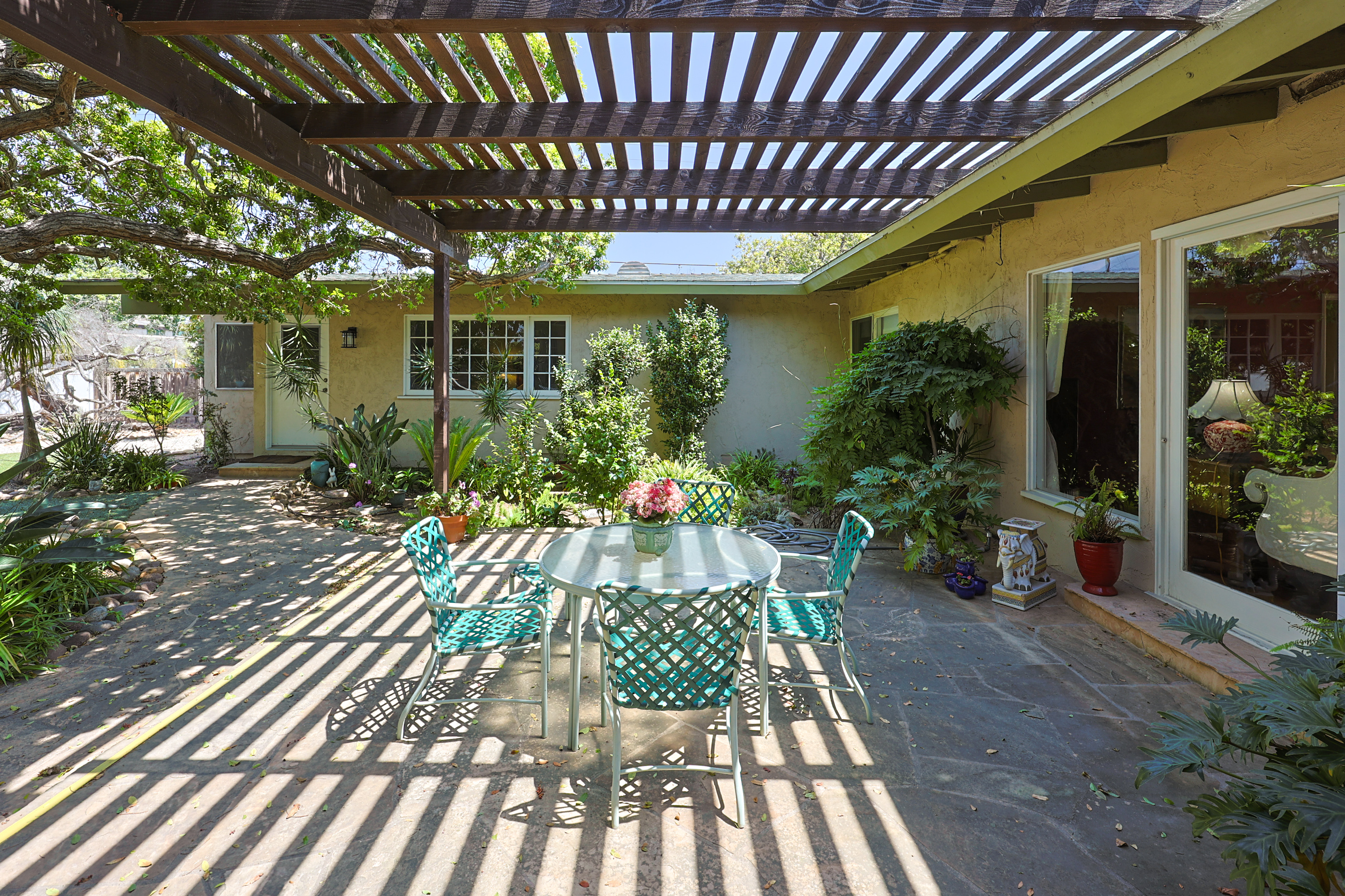 610CountryClub | Photo 10