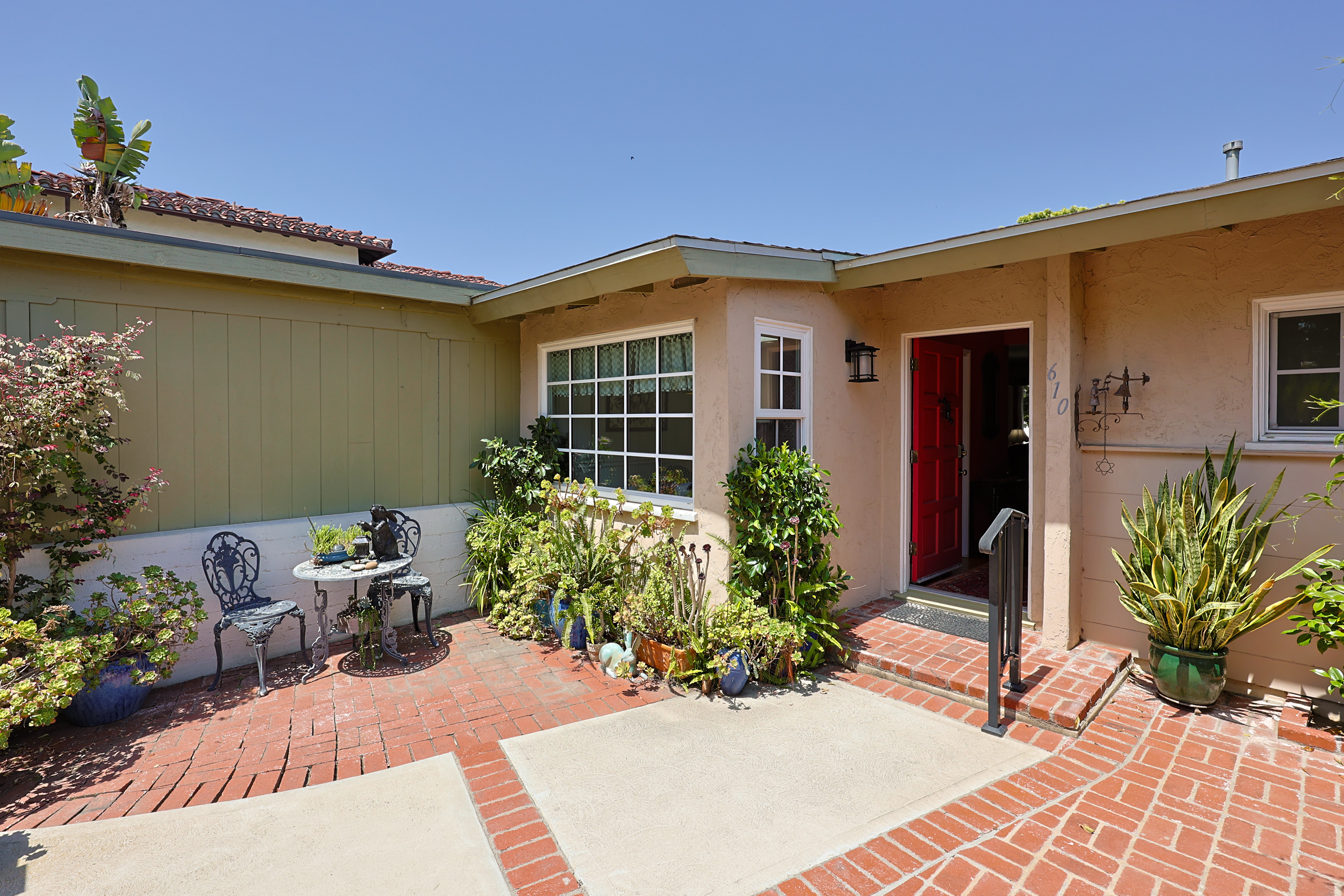 610CountryClub 2