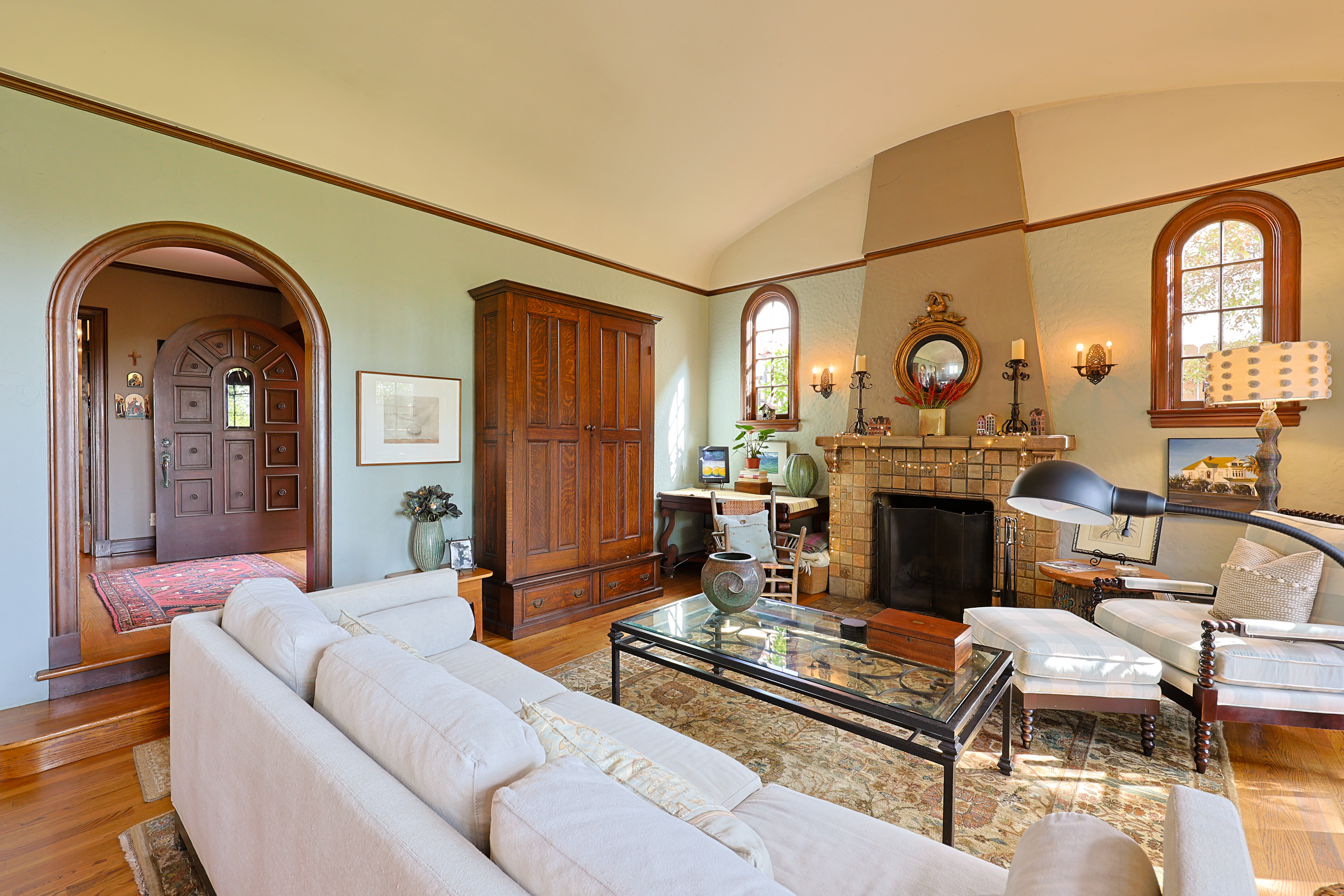 1027 Adella Ave | Photo 12