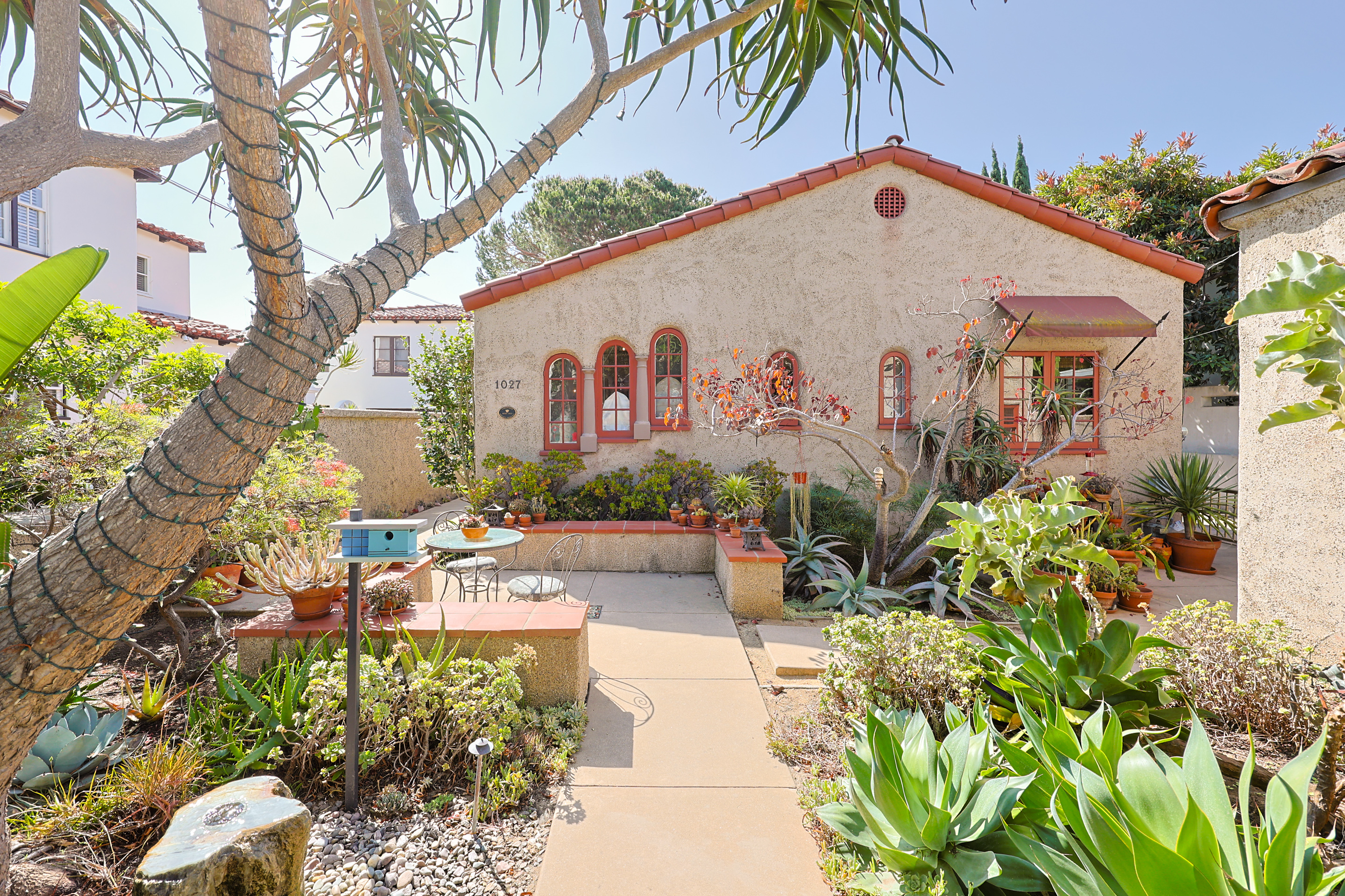 1027 Adella Ave | Photo 3