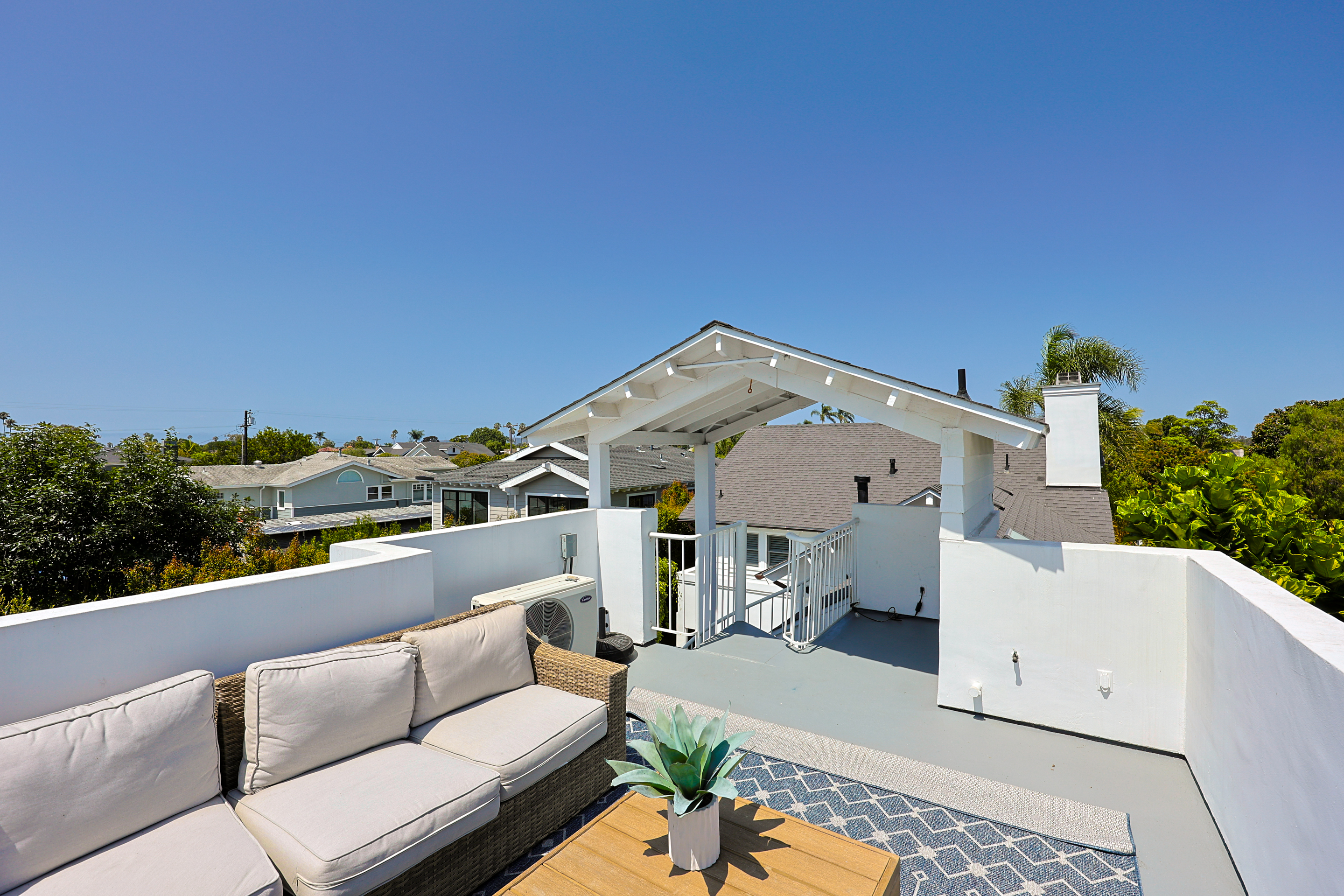 749IAve | Photo 49