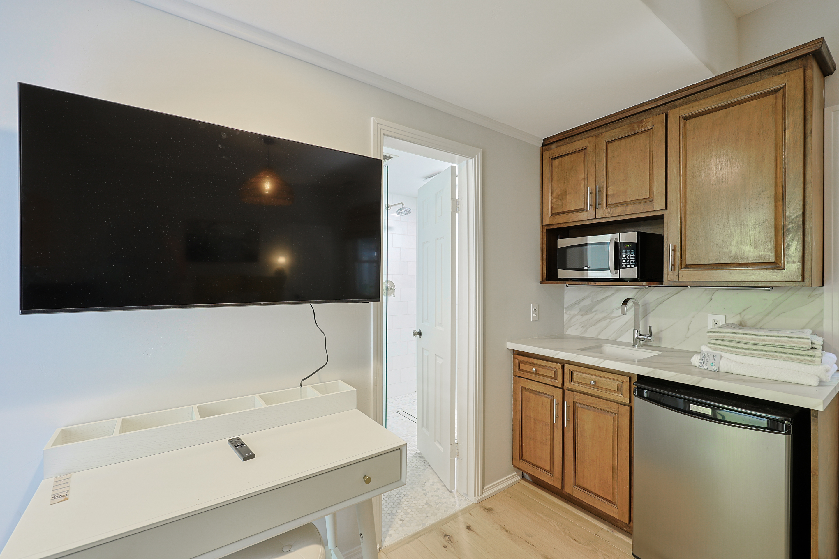 749IAve | Photo 54