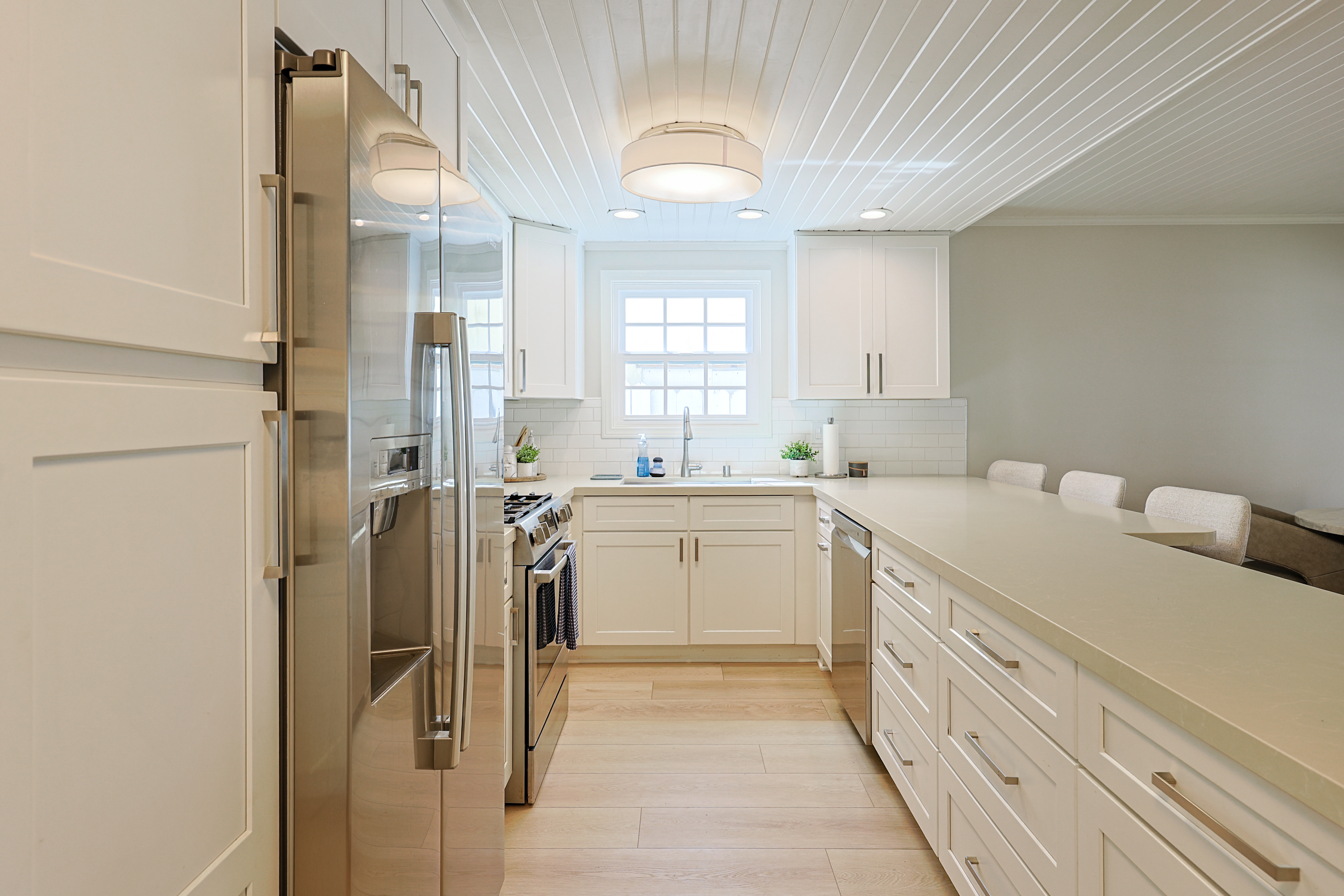 868 A Ave | Photo 10