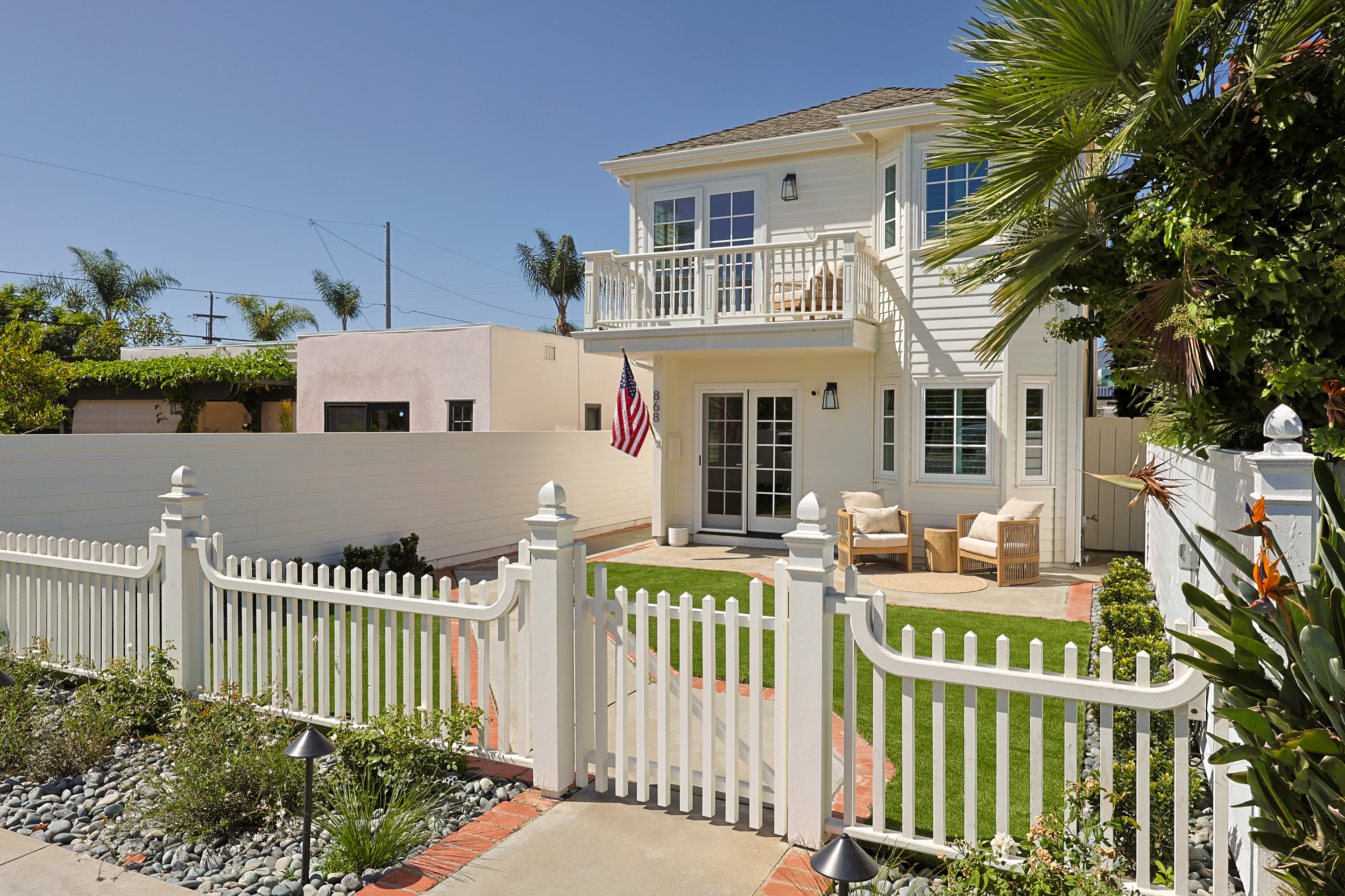 868 A Ave | Photo 2