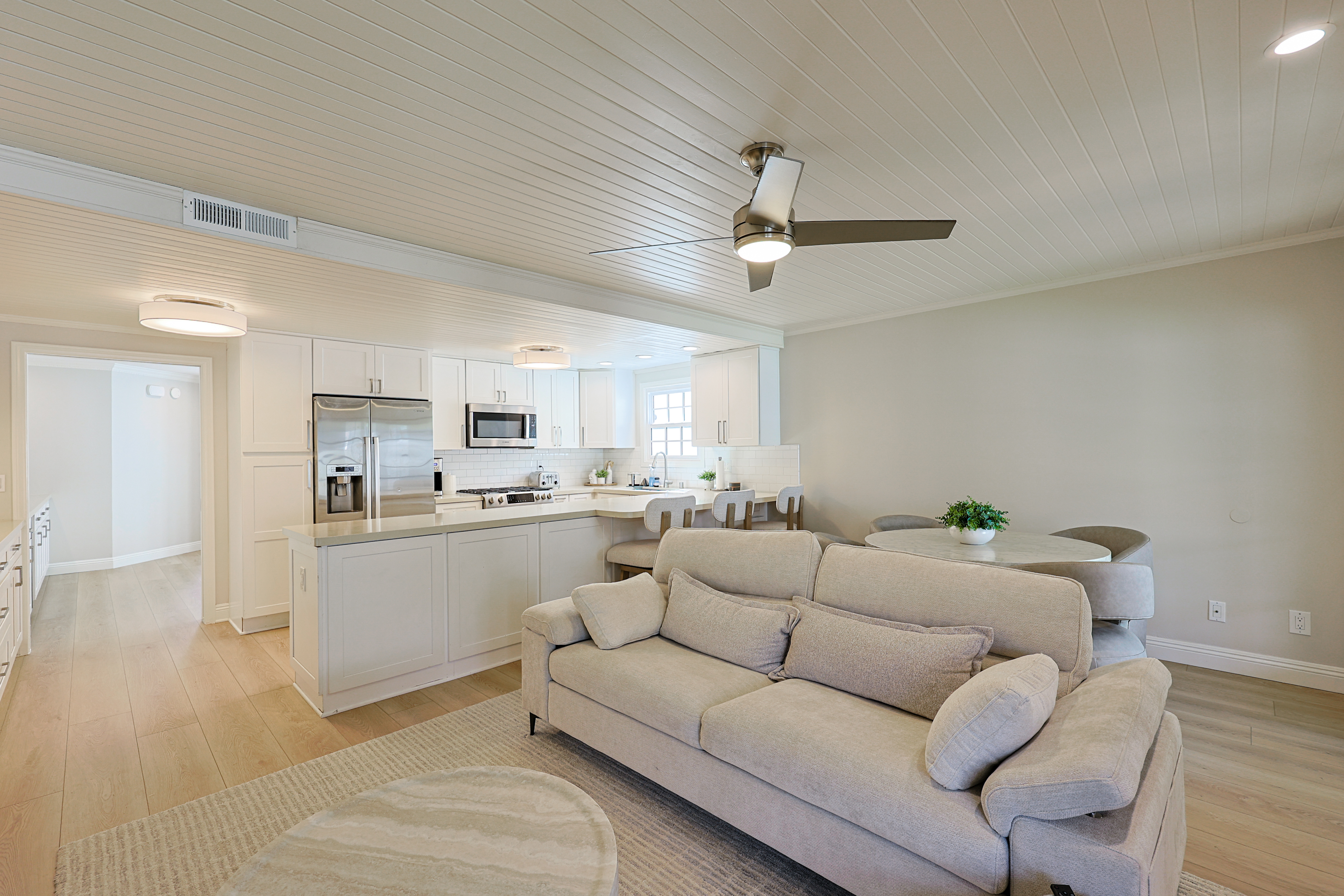 868 A Ave | Photo 15