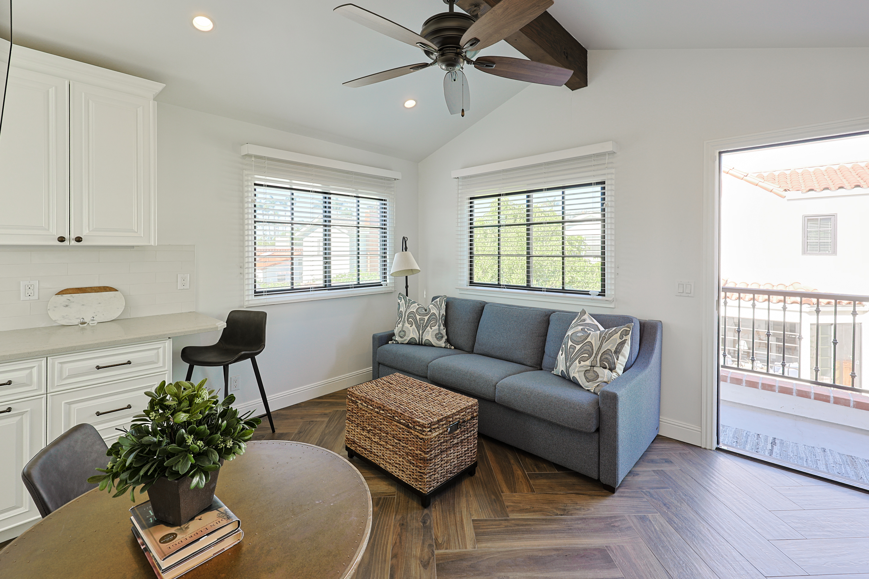 749JAve | Photo 42