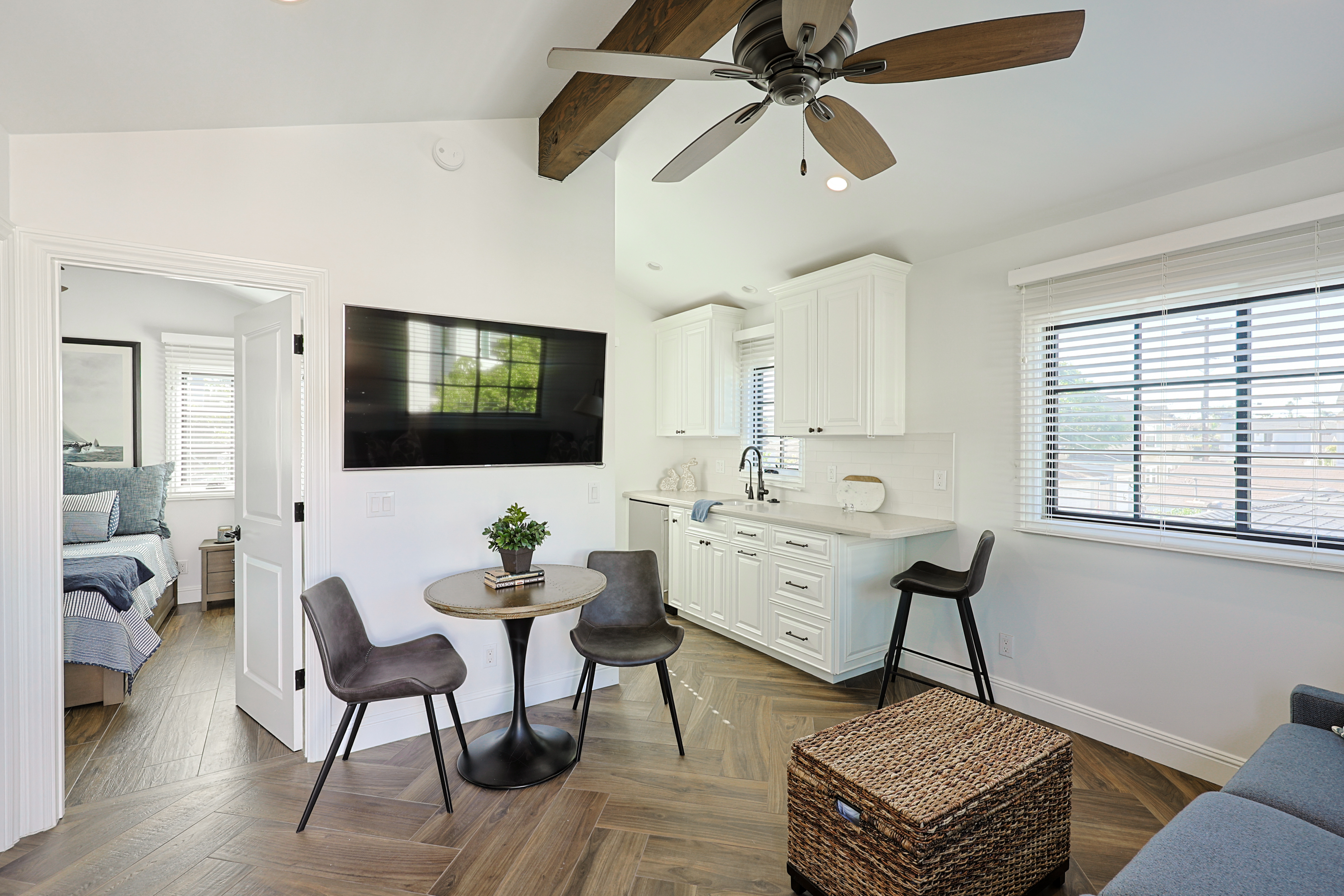 749JAve | Photo 43