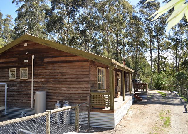 Kookaburra Cabin