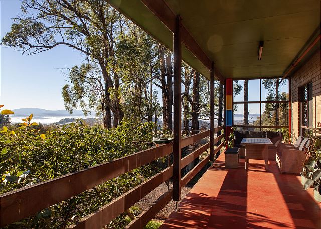 Treetops apartment for 4