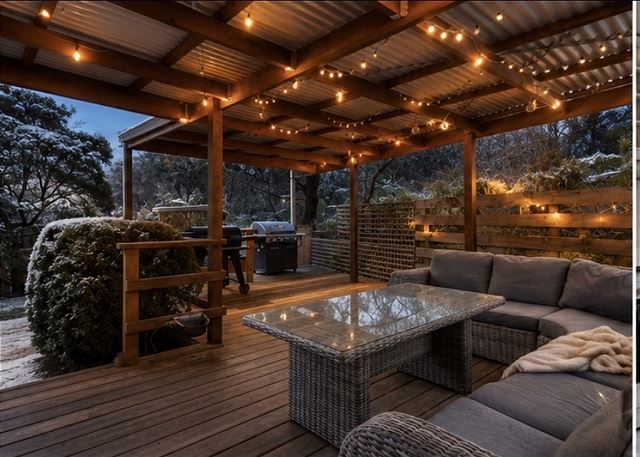 The Cove - Lake Eildon