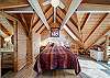 Queen bed in upstairs loft 