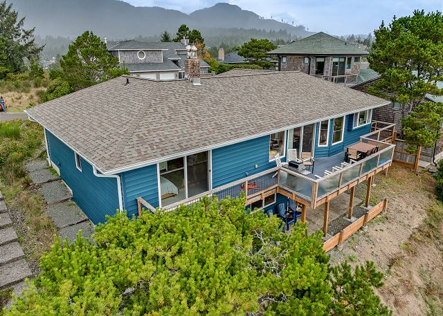 Aerial view of the outside 2 levels of decks.