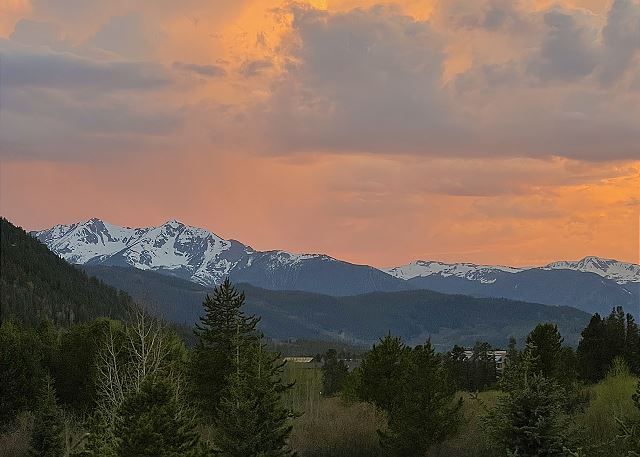 67 W Hanson Rd - Apres-Ski Summit Vista Retreat 5