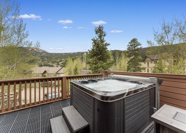 67 W Hanson Rd - Apres-Ski Summit Vista Retreat 2