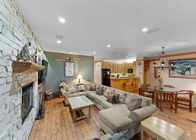 Chateaux DuMont #2723 8