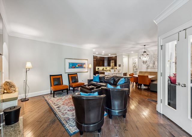 Chateaux DuMont #2701 4