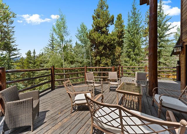 63 Forget Me Not Lane 3