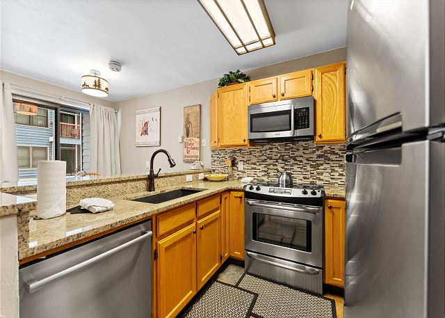 River Mountain Lodge #113W 9