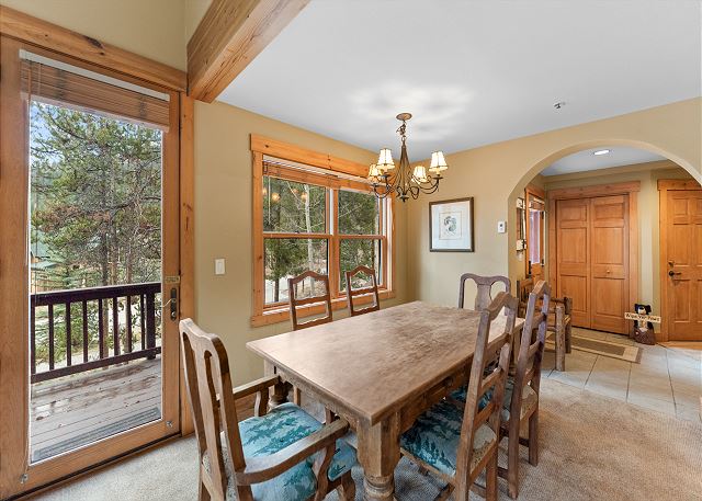 Trapper's Crossing #8761 9