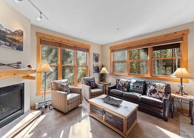 Trapper's Crossing #8768 7