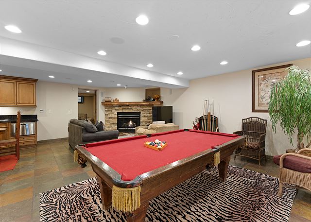 213 County Road 1041 2